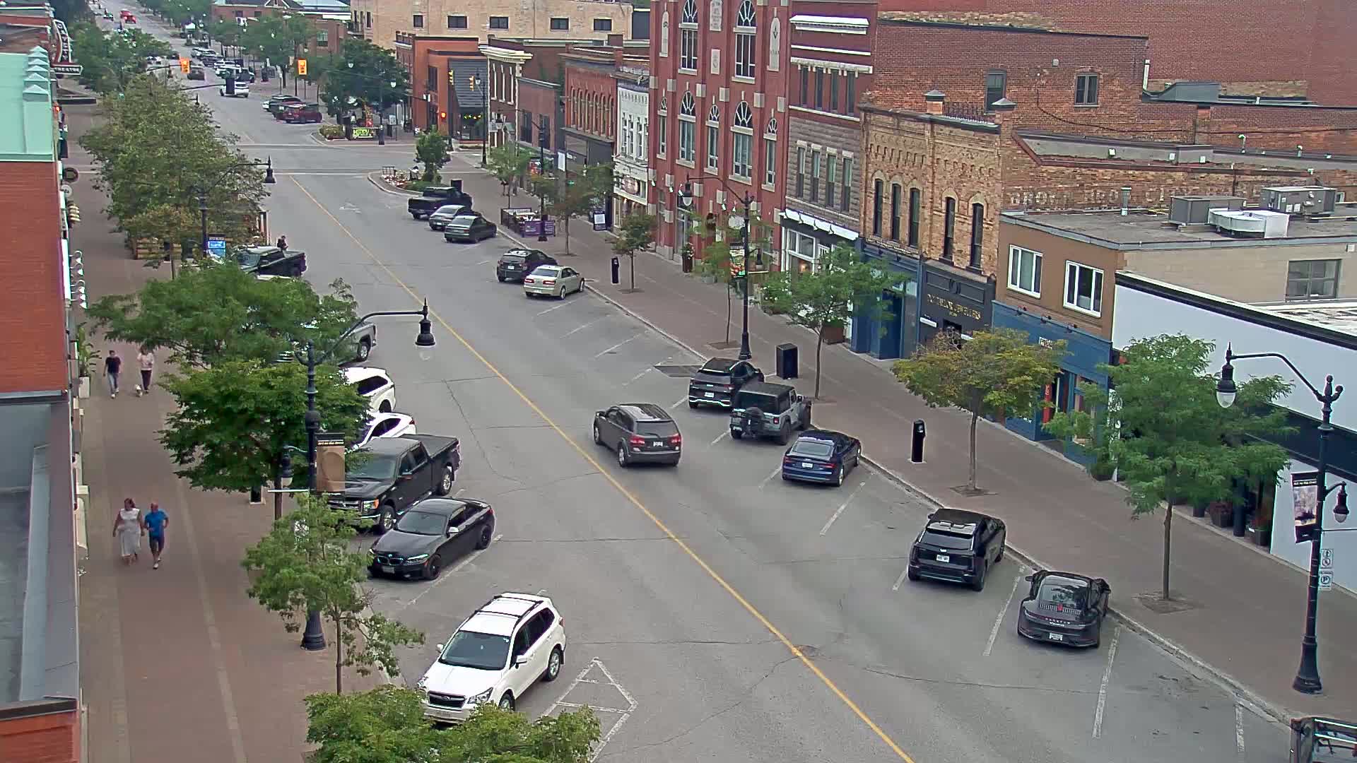 Collingwood Downtown Live Cam - Collingwood , Simcoe, Ontario, Canada