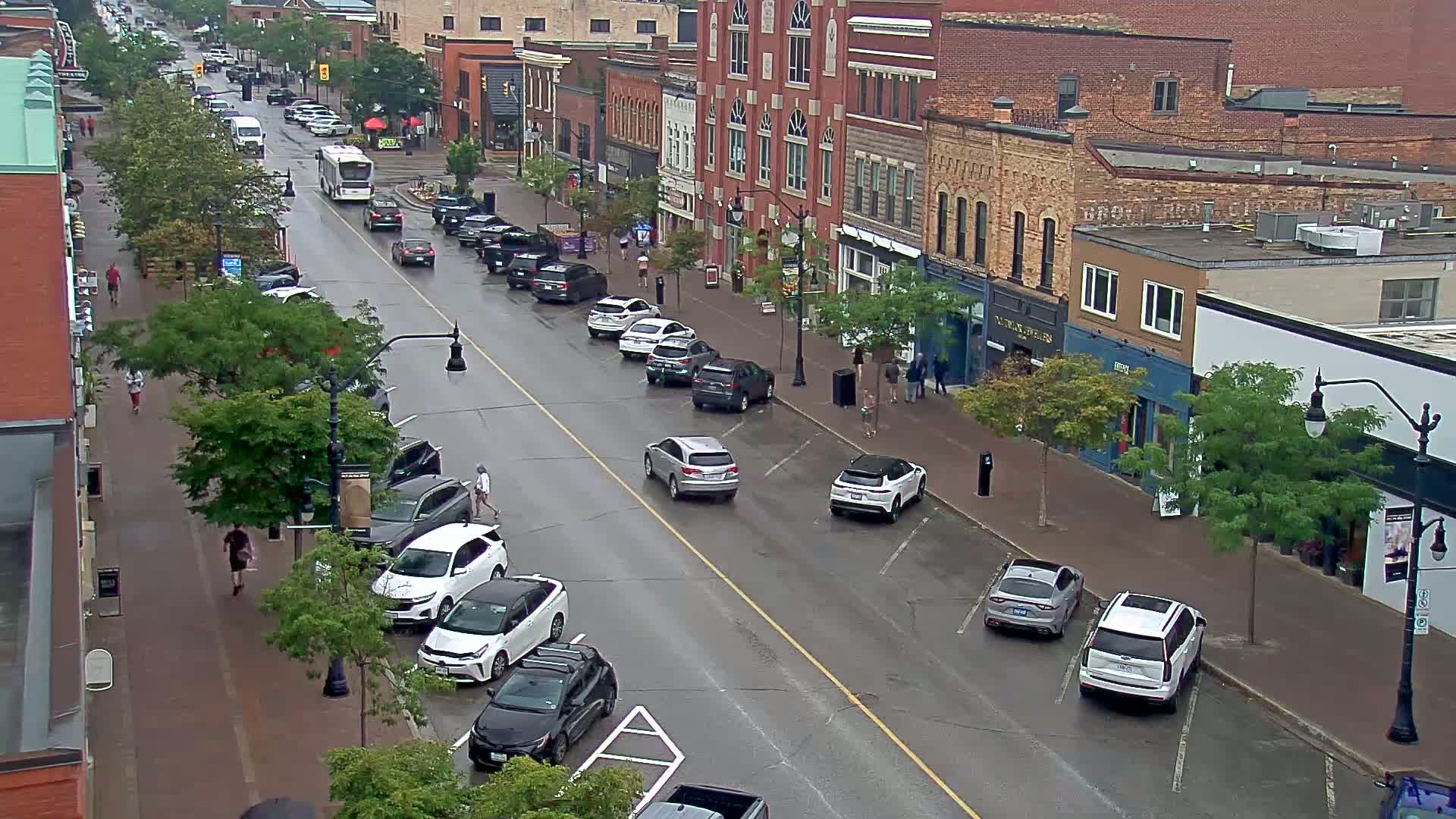 Collingwood Downtown Live Cam - Collingwood , Simcoe, Ontario, Canada