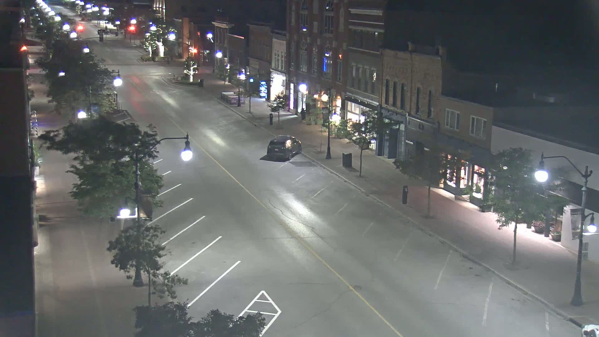 Collingwood Downtown Live Cam - Collingwood , Simcoe, Ontario, Canada