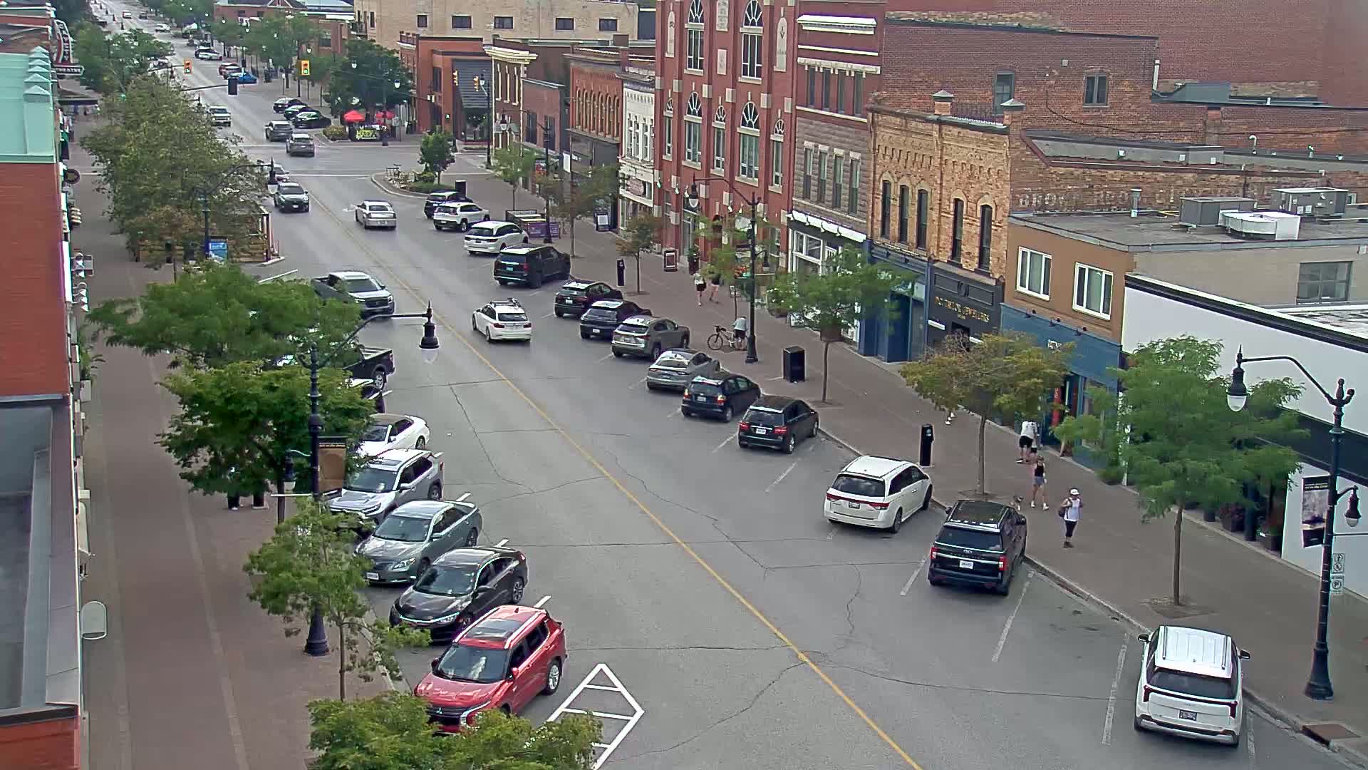 Collingwood Downtown Live Cam - Collingwood , Simcoe, Ontario, Canada