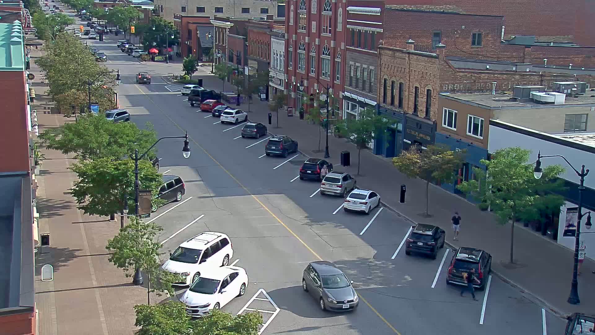 Collingwood Downtown Live Cam - Collingwood , Simcoe, Ontario, Canada