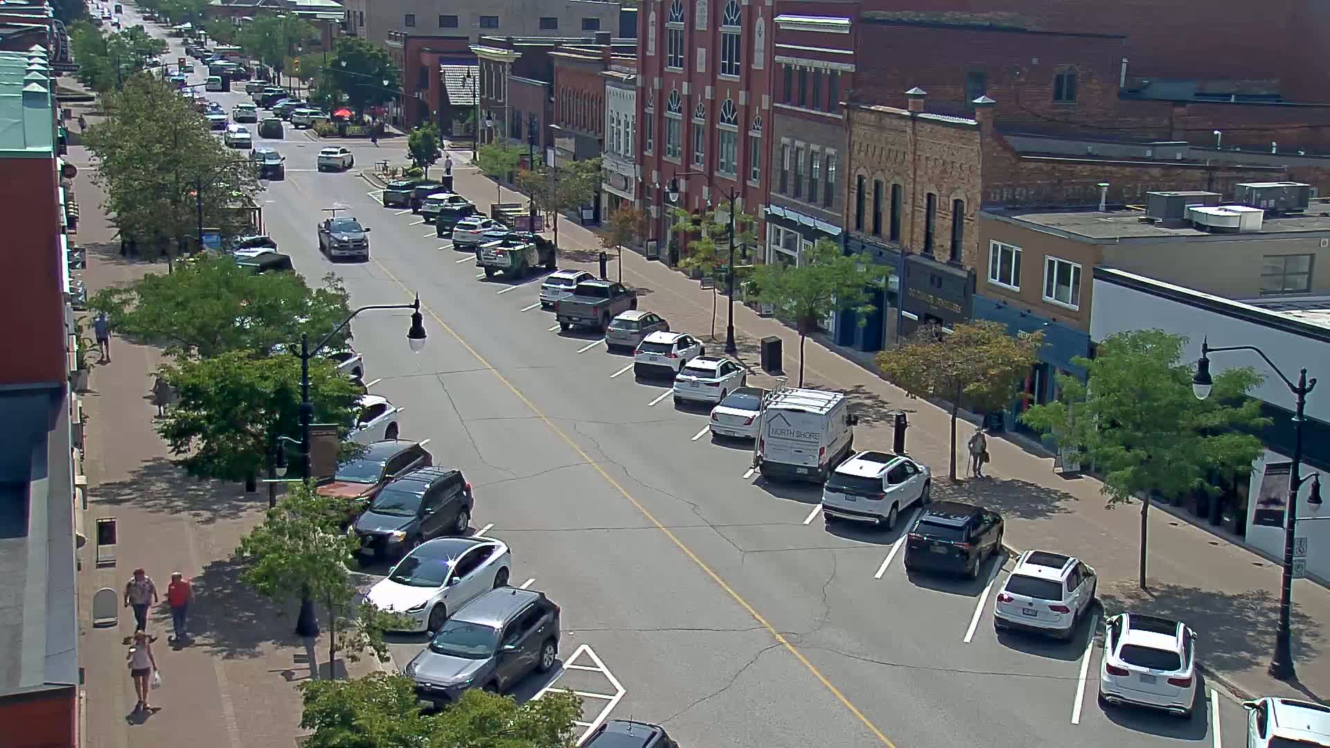 Collingwood Downtown Live Cam - Collingwood , Simcoe, Ontario, Canada