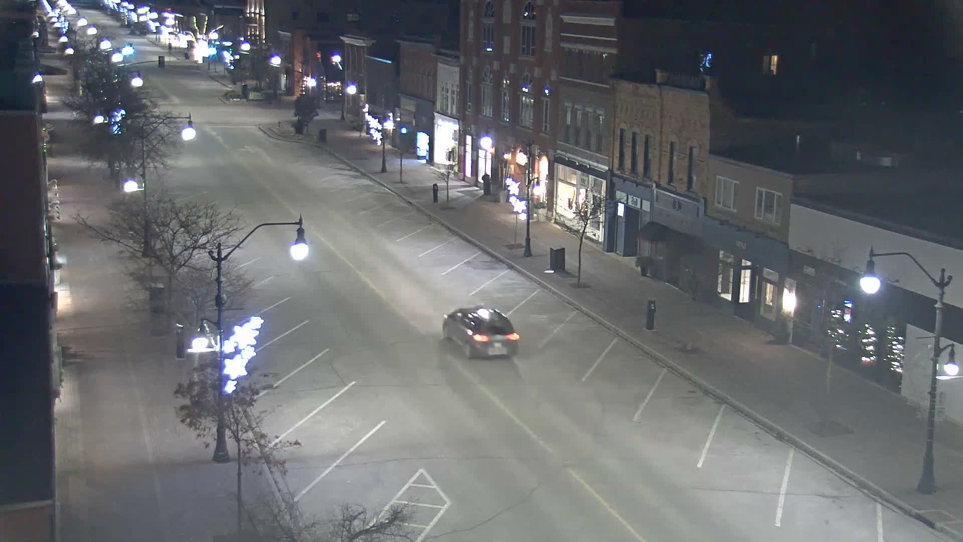 Collingwood Downtown Live Cam - Collingwood , Simcoe, Ontario, Canada