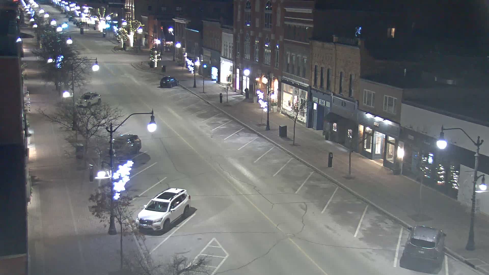 Collingwood Downtown Live Cam - Collingwood , Simcoe, Ontario, Canada