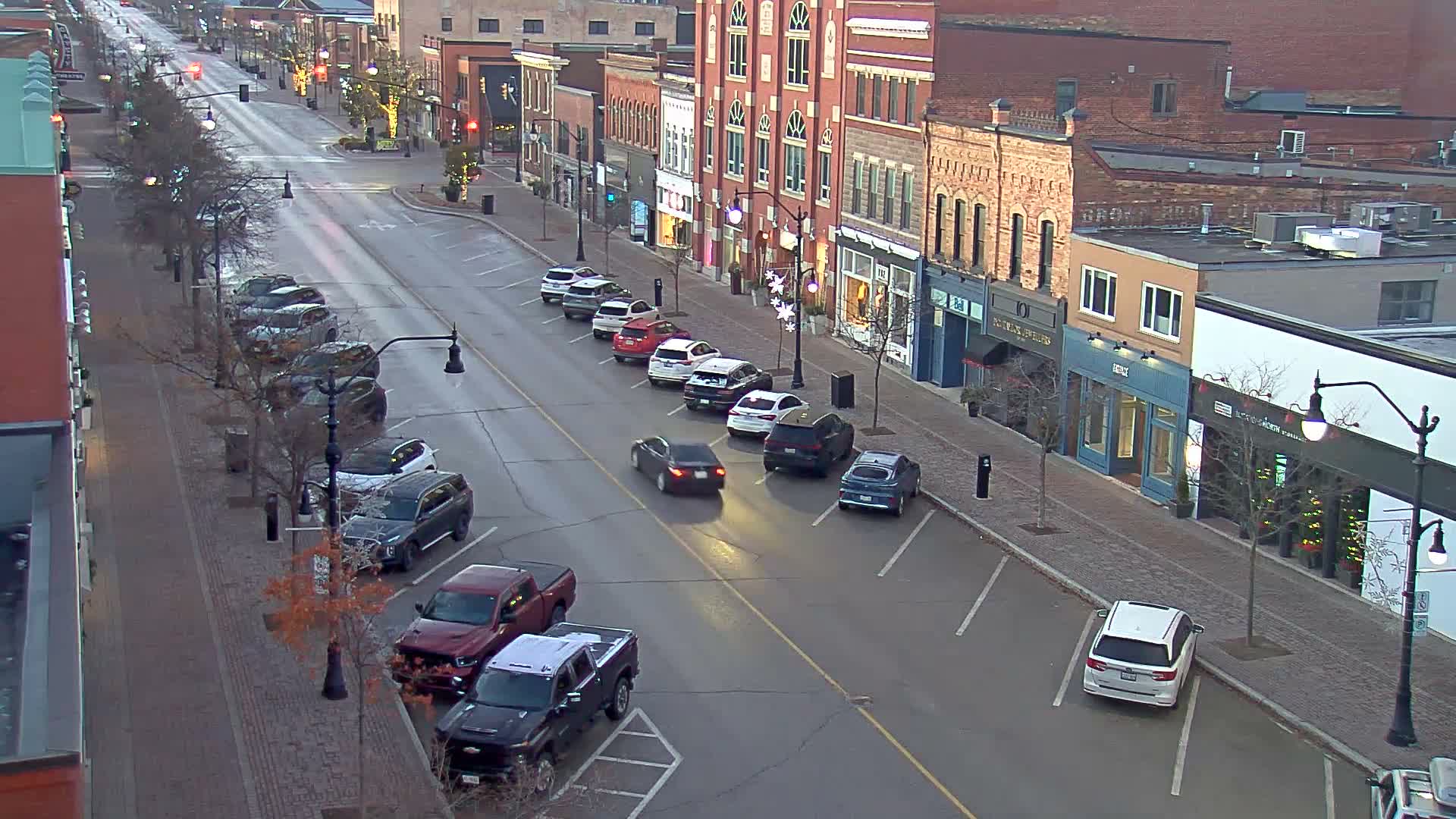 Collingwood Downtown Live Cam - Collingwood , Simcoe, Ontario, Canada