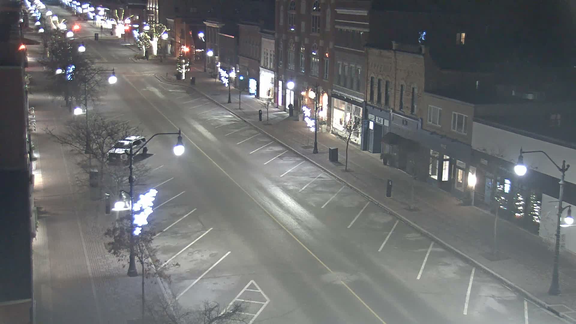 Collingwood Downtown Live Cam - Collingwood , Simcoe, Ontario, Canada