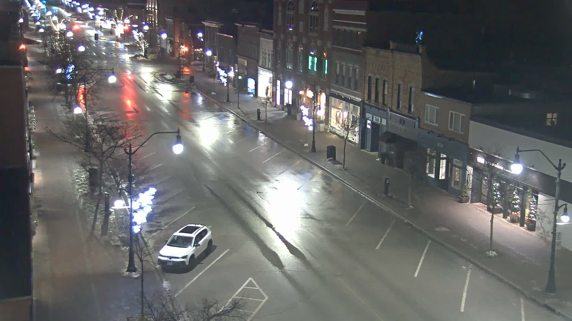 Collingwood Downtown Live Cam - Collingwood , Simcoe, Ontario, Canada
