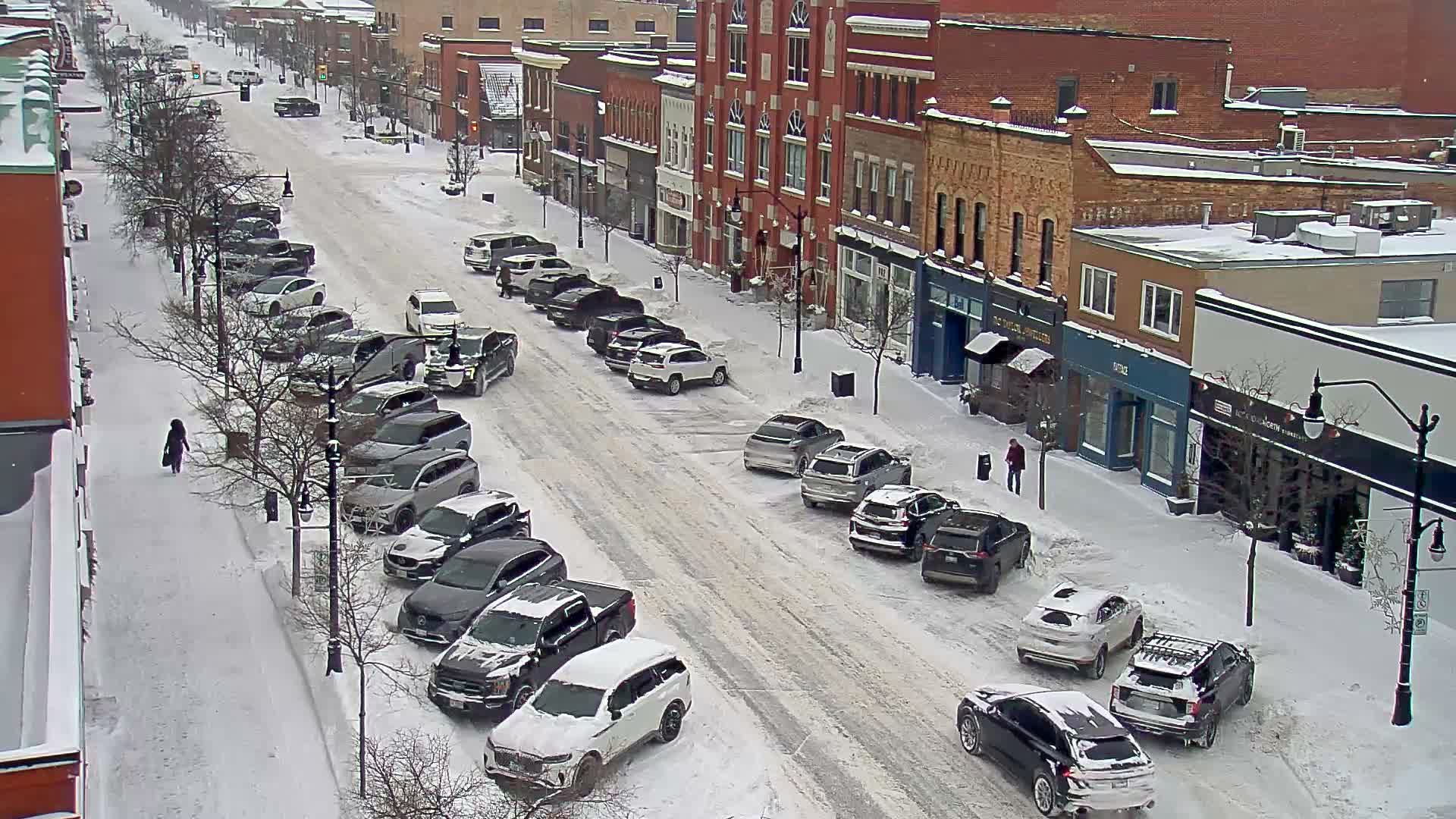 Collingwood Downtown Live Cam - Collingwood , Simcoe, Ontario, Canada