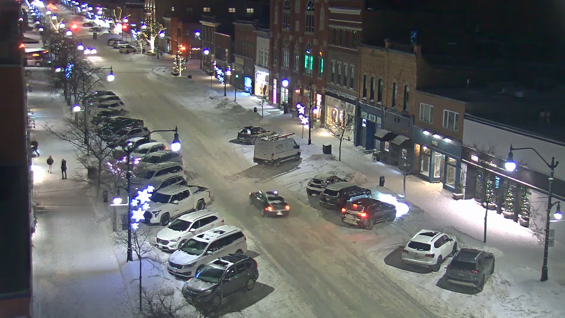 Collingwood Downtown Live Cam - Collingwood , Simcoe, Ontario, Canada