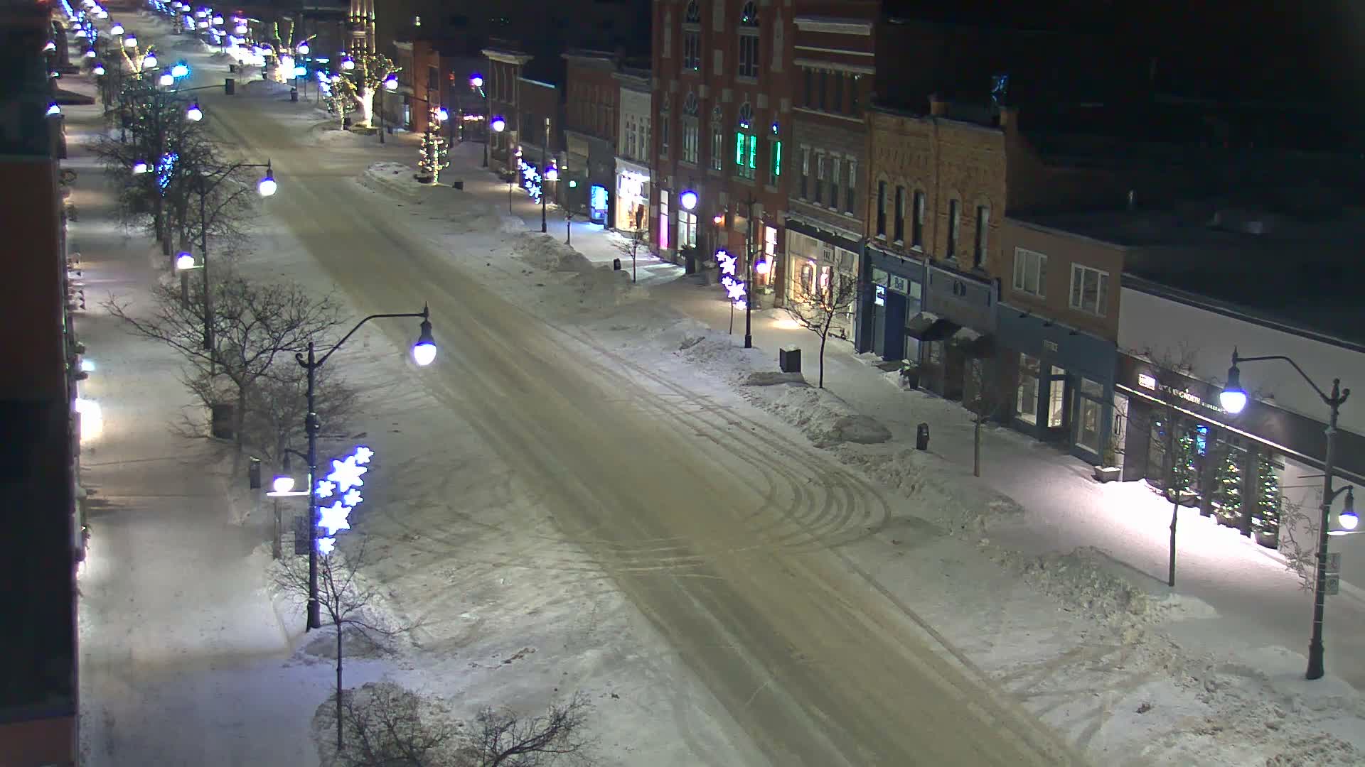 Collingwood Downtown Live Cam - Collingwood , Simcoe, Ontario, Canada