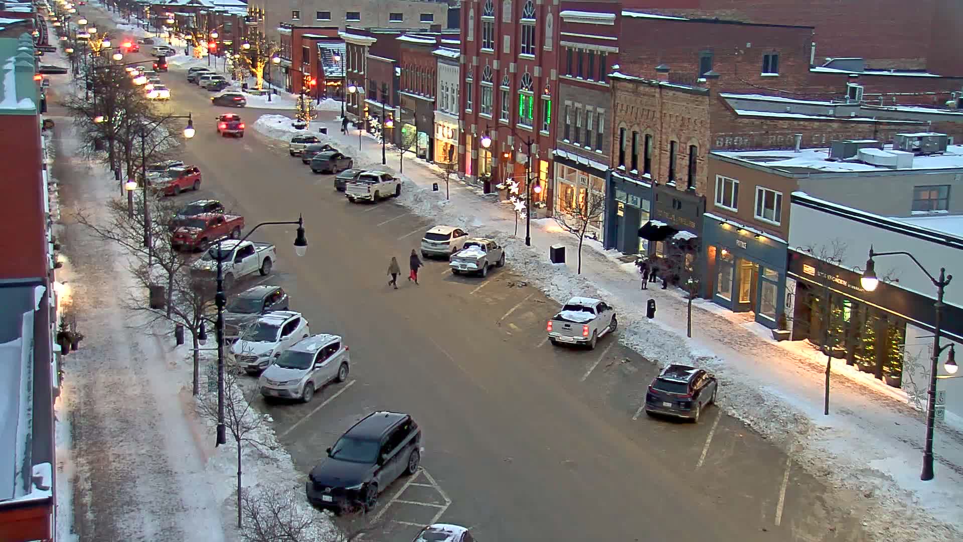 Collingwood Downtown Live Cam - Collingwood , Simcoe, Ontario, Canada