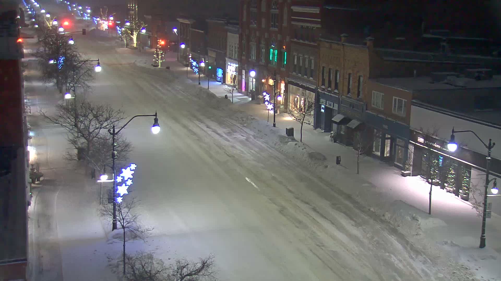 Collingwood Downtown Live Cam - Collingwood , Simcoe, Ontario, Canada