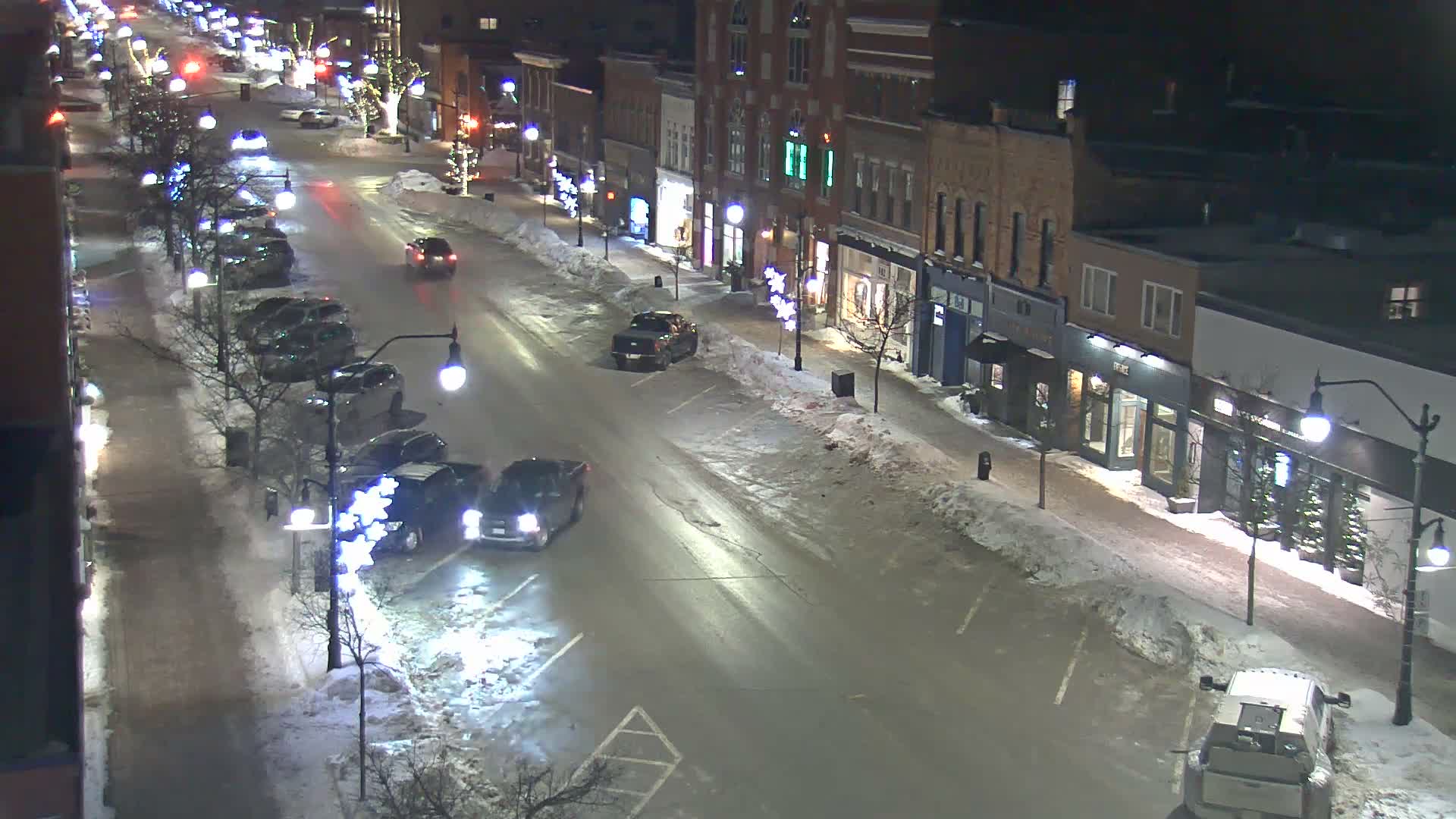 Collingwood Downtown Live Cam - Collingwood , Simcoe, Ontario, Canada