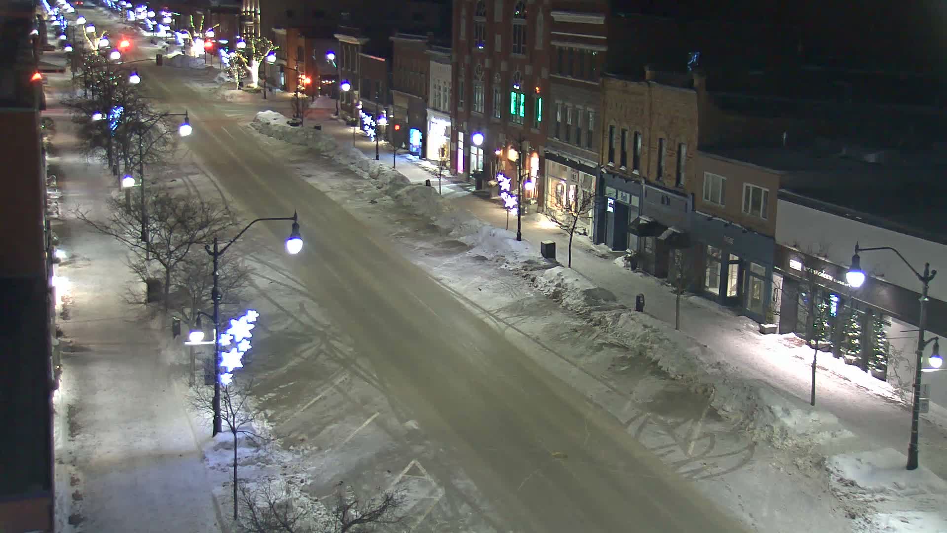 Collingwood Downtown Live Cam - Collingwood , Simcoe, Ontario, Canada
