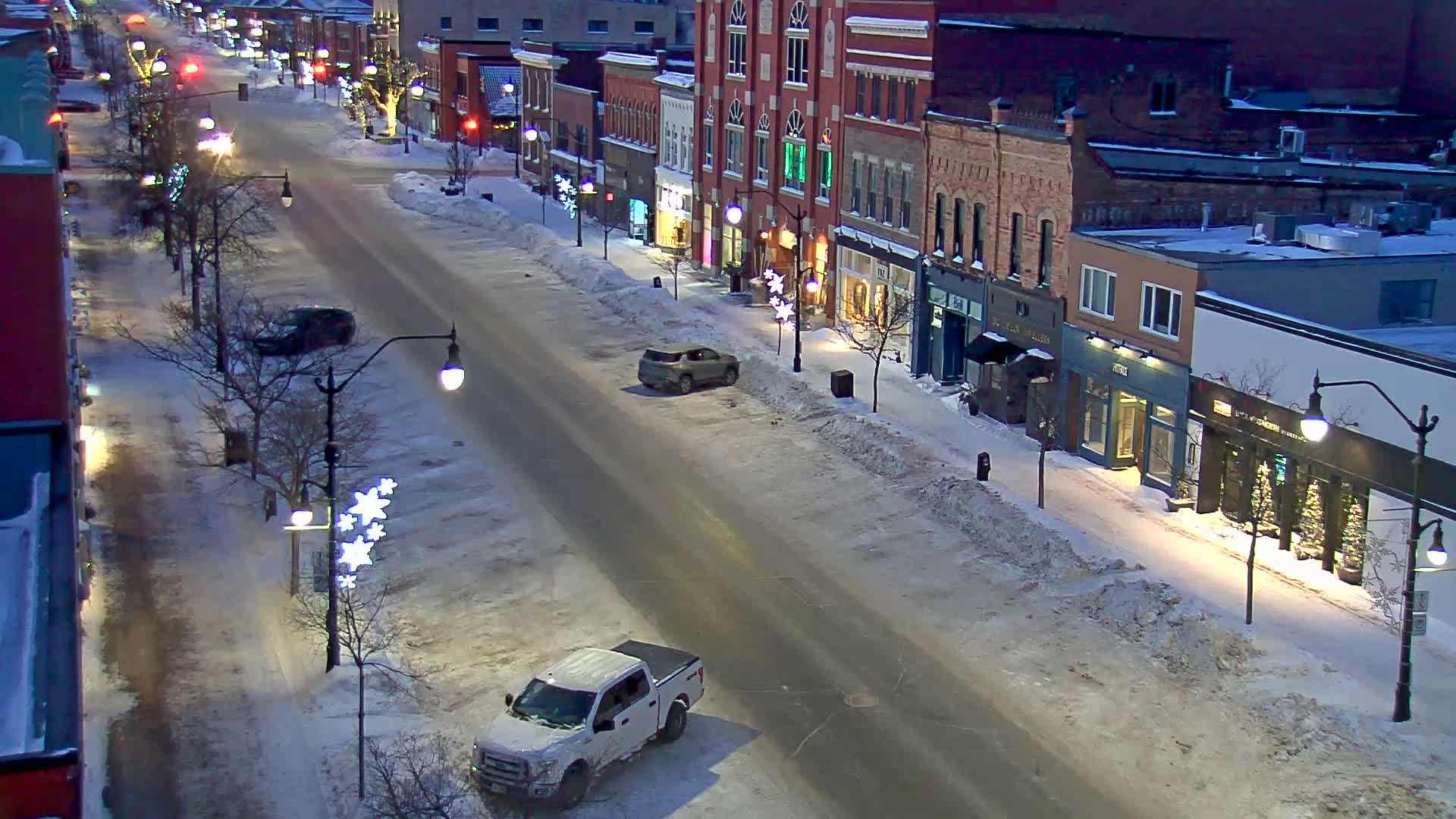 Collingwood Downtown Live Cam - Collingwood , Simcoe, Ontario, Canada