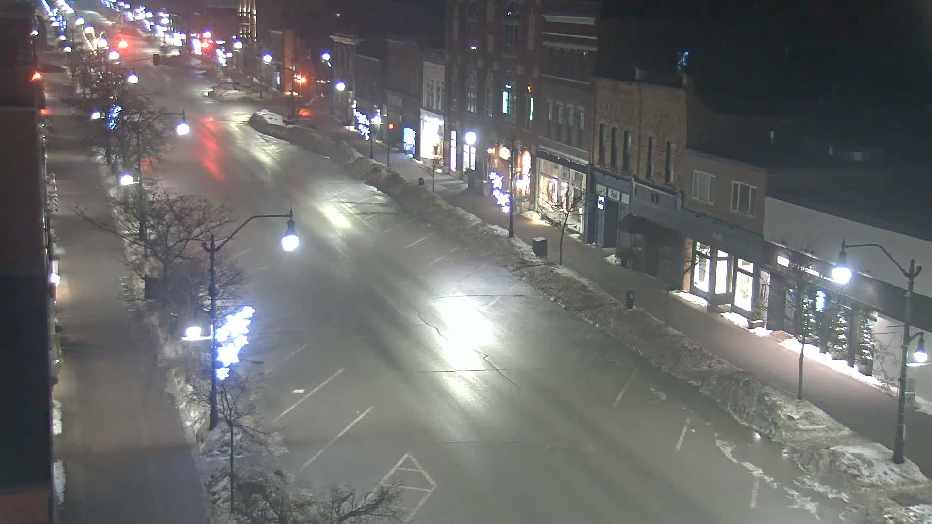 Collingwood Downtown Live Cam - Collingwood , Simcoe, Ontario, Canada