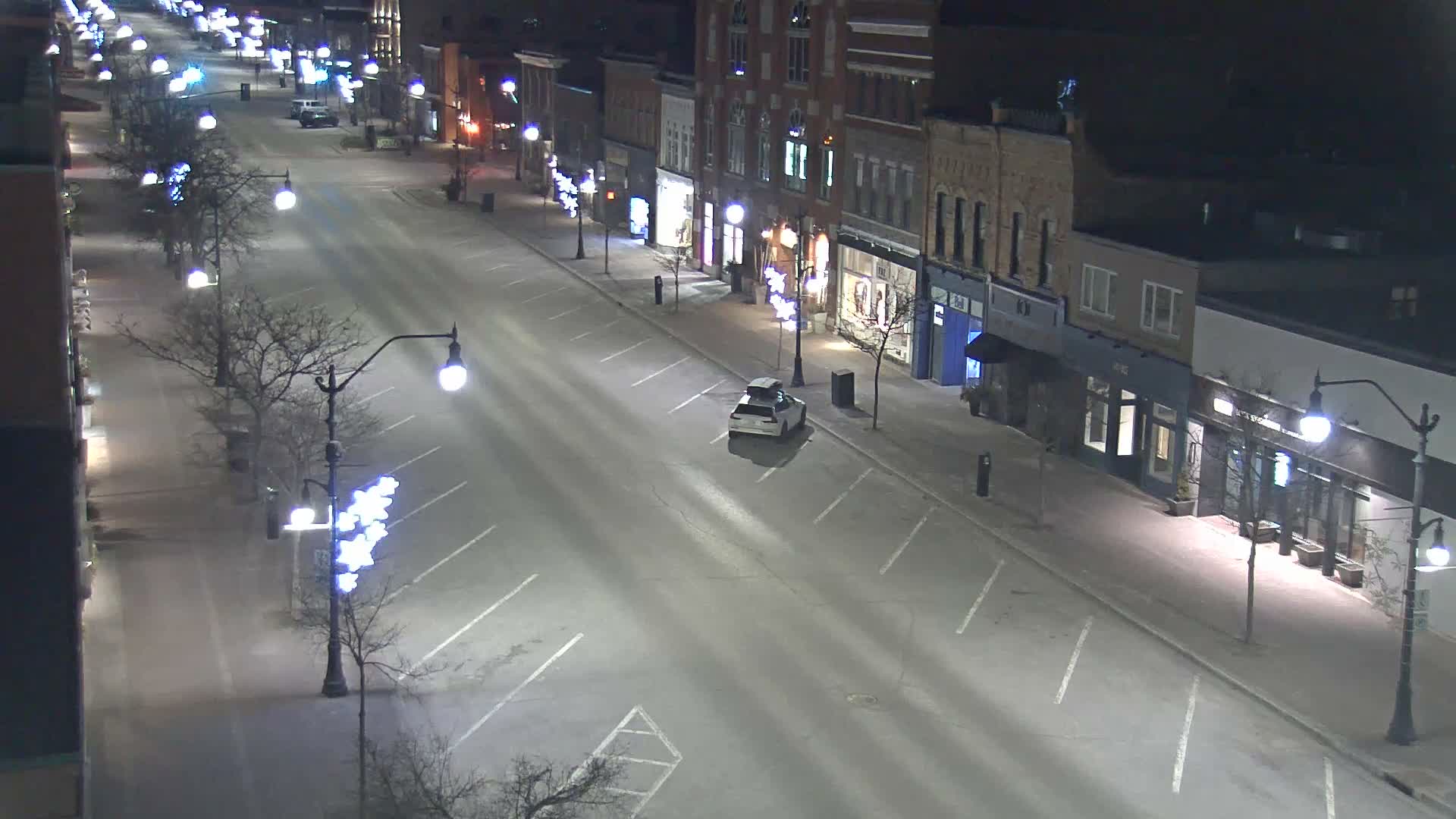 Collingwood Downtown Live Cam - Collingwood , Simcoe, Ontario, Canada