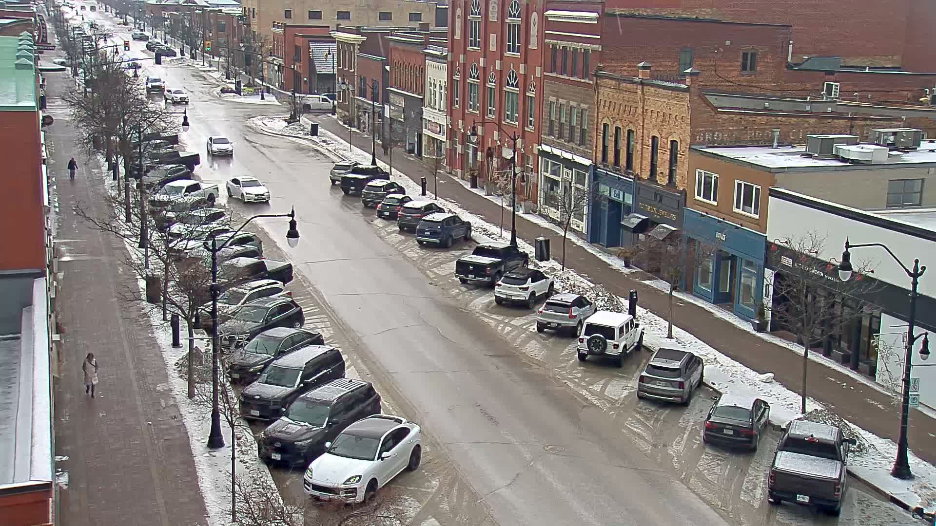 Collingwood Downtown Live Cam - Collingwood , Simcoe, Ontario, Canada
