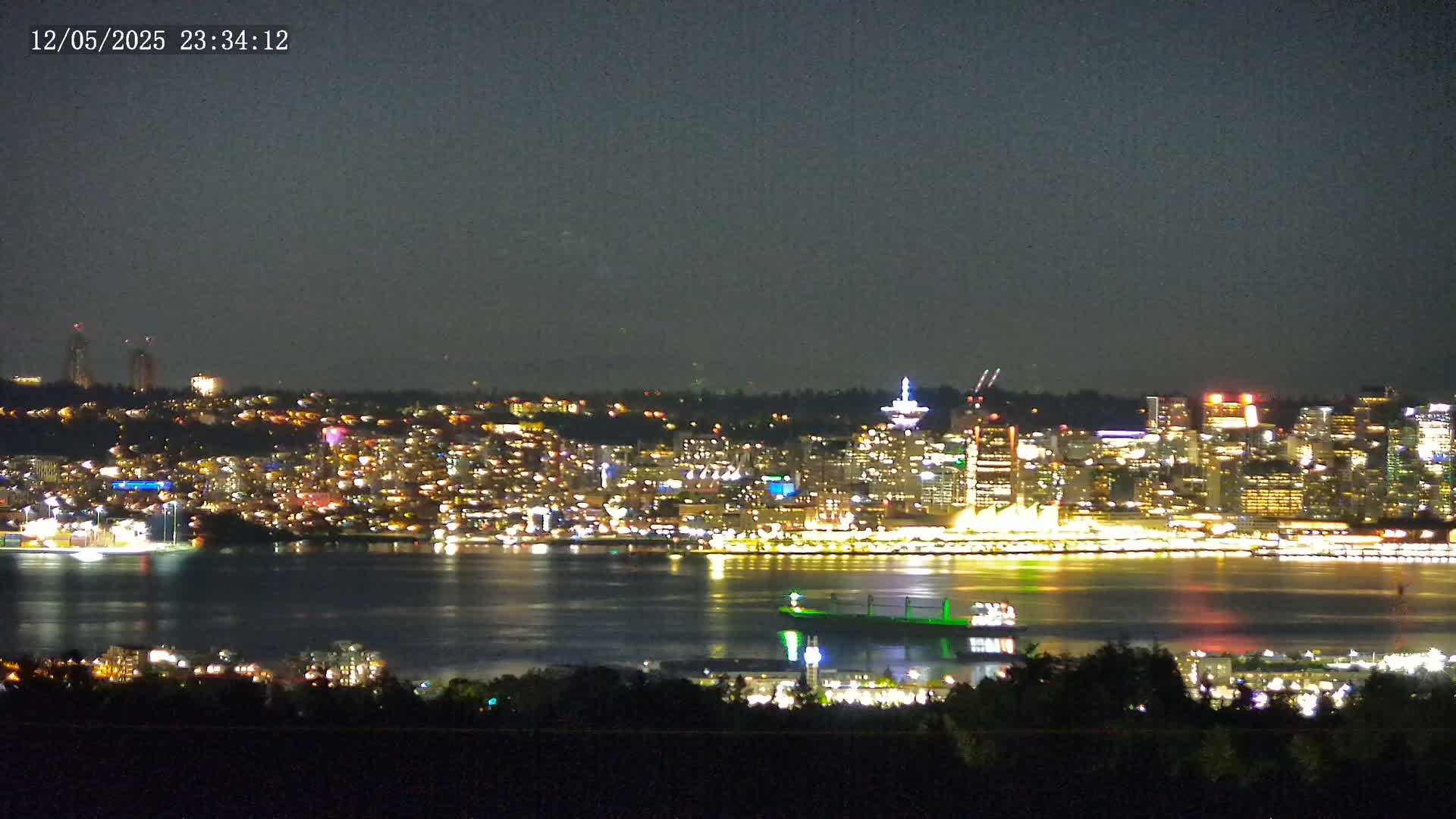 Vancouver City Skyline  & Cruise Ship Spotting Live Cam - Vancouver, Metro Vancouver, British Columbia, Canada