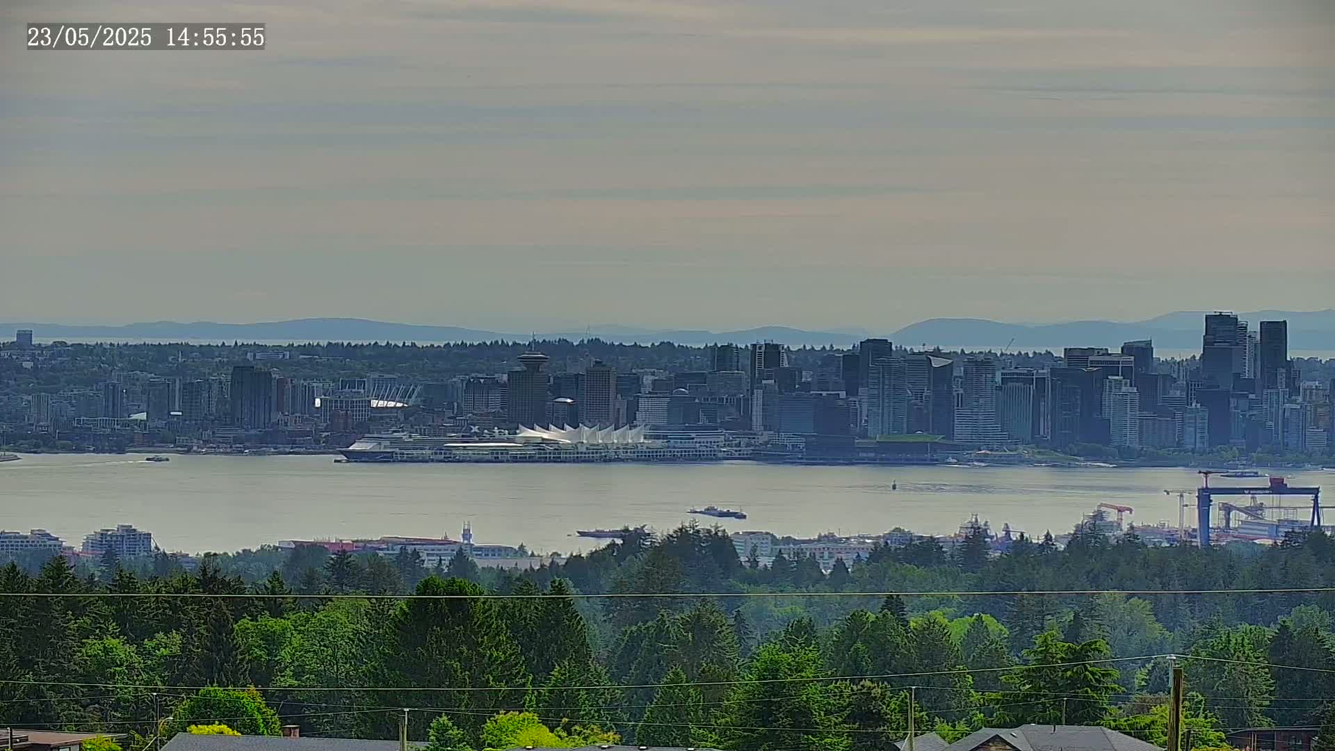 Vancouver City Skyline  & Cruise Ship Spotting Live Cam - Vancouver, Metro Vancouver, British Columbia, Canada