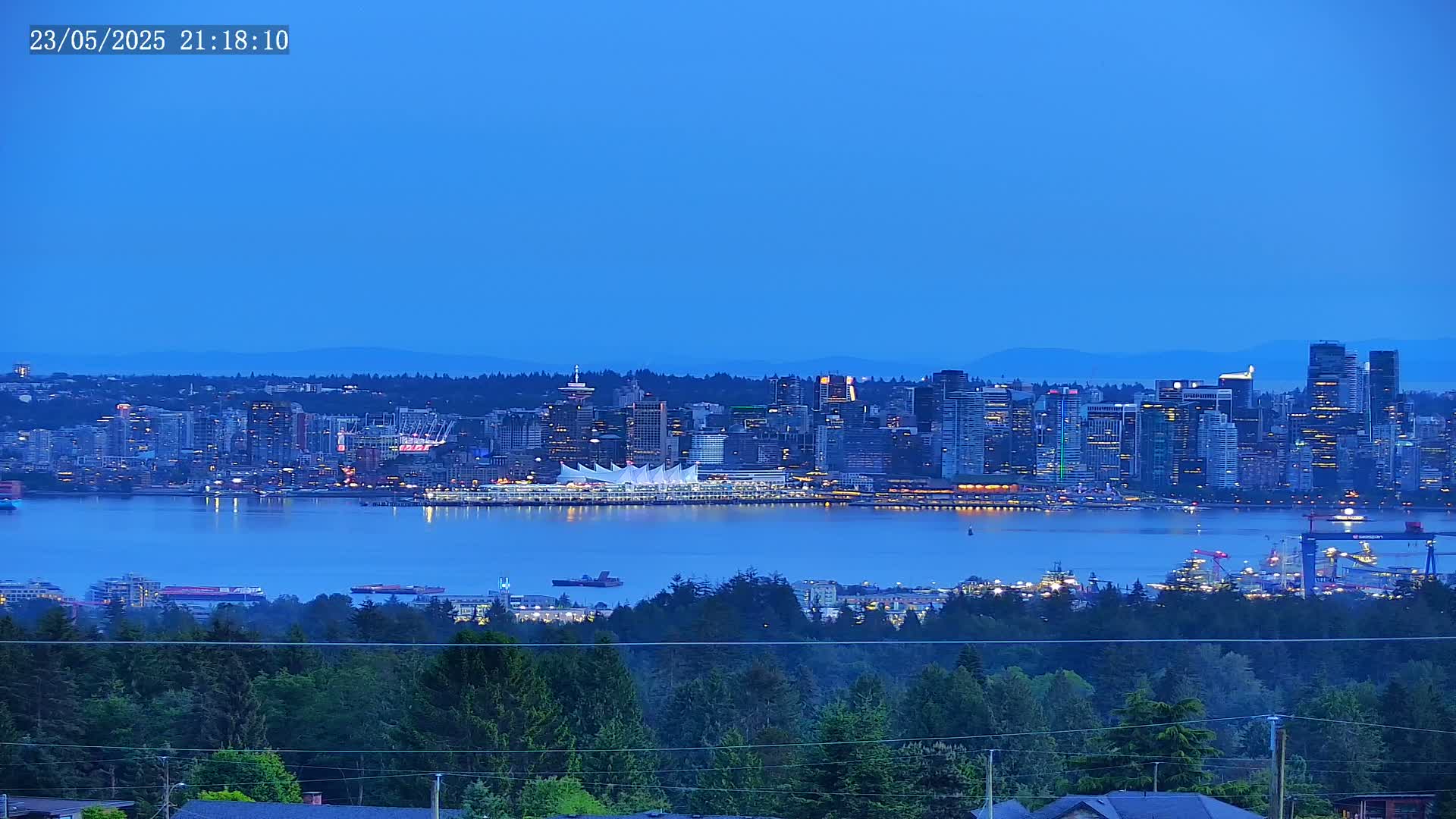 Vancouver City Skyline  & Cruise Ship Spotting Live Cam - Vancouver, Metro Vancouver, British Columbia, Canada