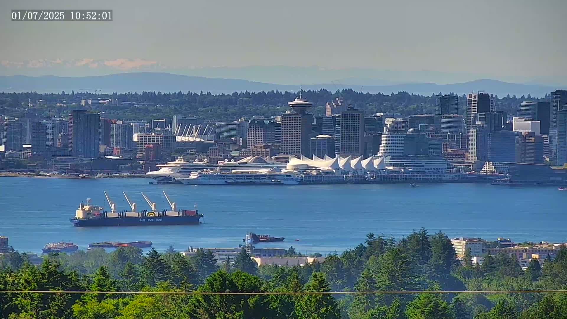 Vancouver City Skyline  & Cruise Ship Spotting Live Cam - Vancouver, Metro Vancouver, British Columbia, Canada