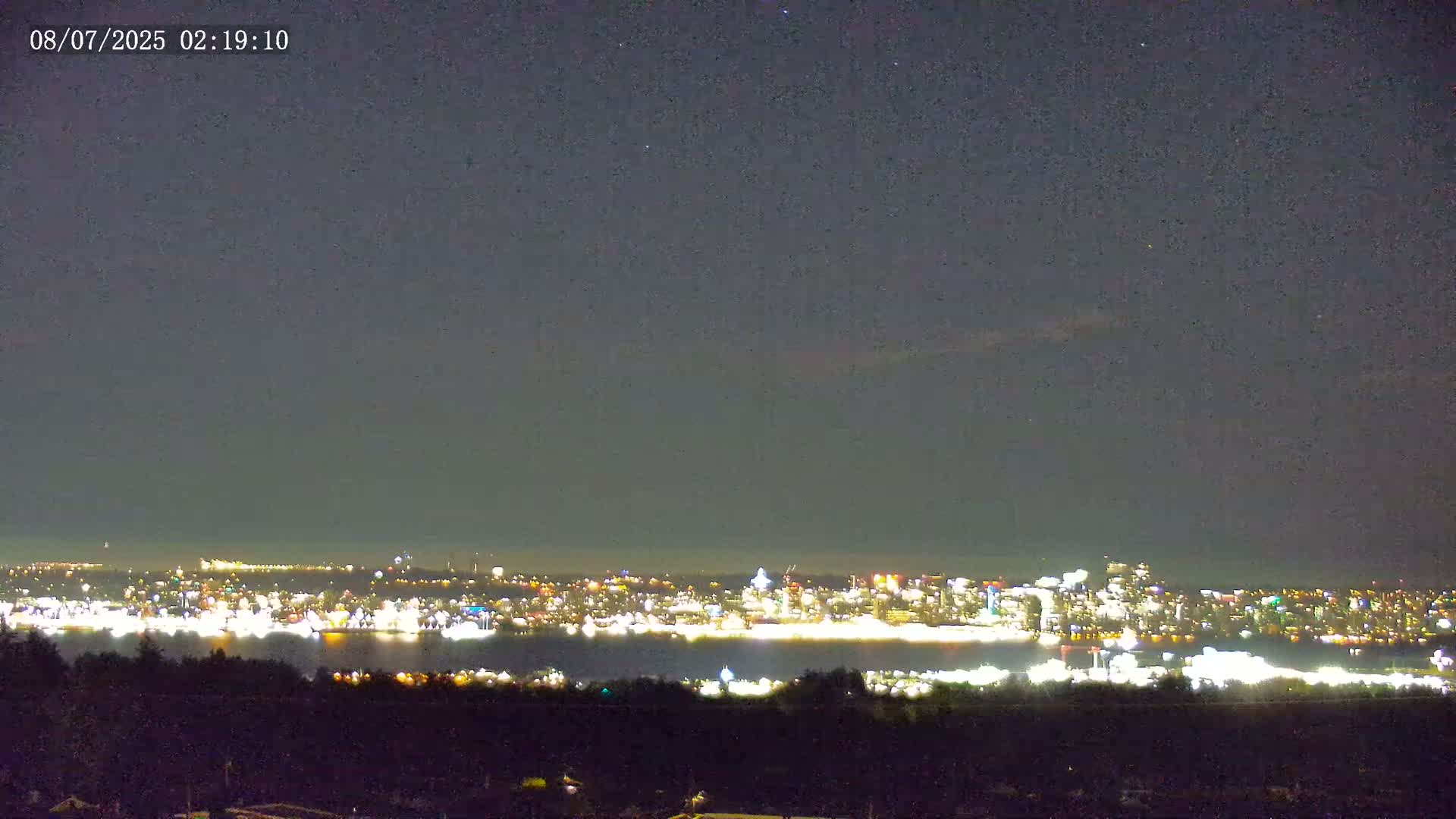 Vancouver City Skyline  & Cruise Ship Spotting Live Cam - Vancouver, Metro Vancouver, British Columbia, Canada
