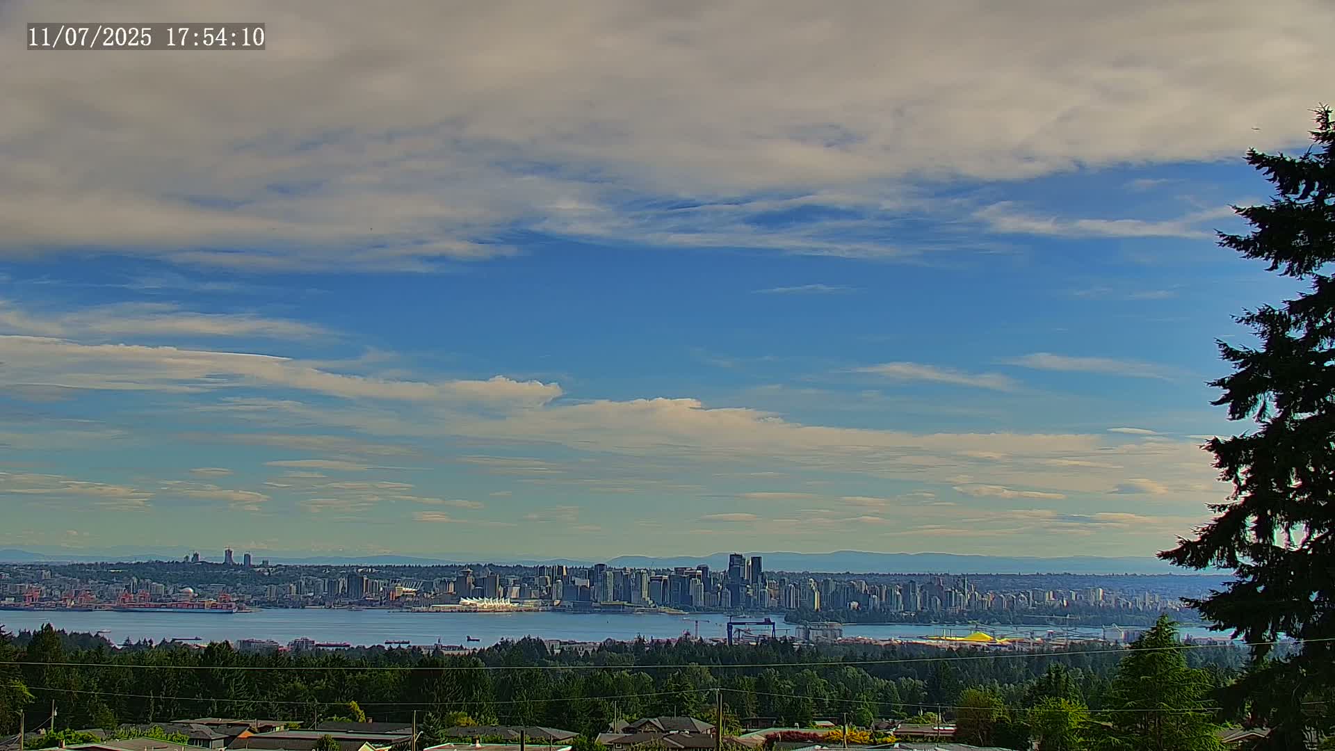 Vancouver City Skyline  & Cruise Ship Spotting Live Cam - Vancouver, Metro Vancouver, British Columbia, Canada