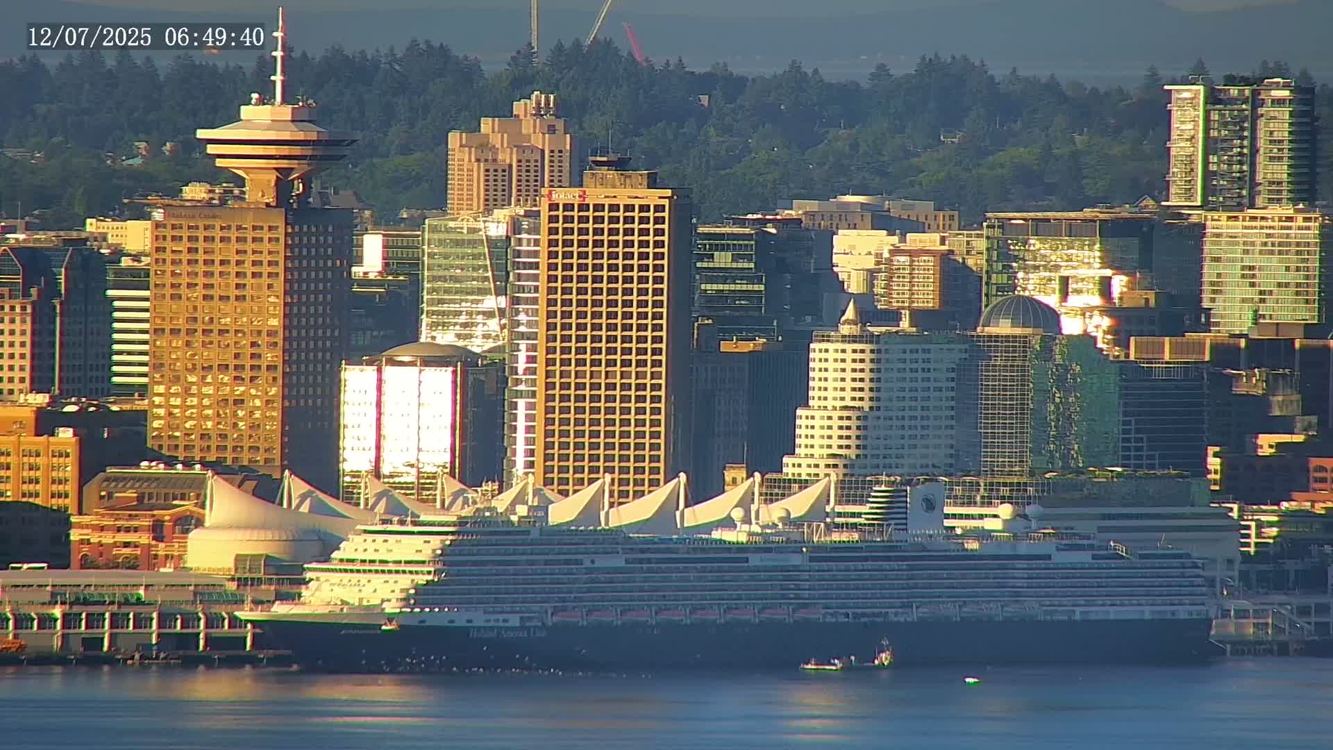Vancouver City Skyline  & Cruise Ship Spotting Live Cam - Vancouver, Metro Vancouver, British Columbia, Canada