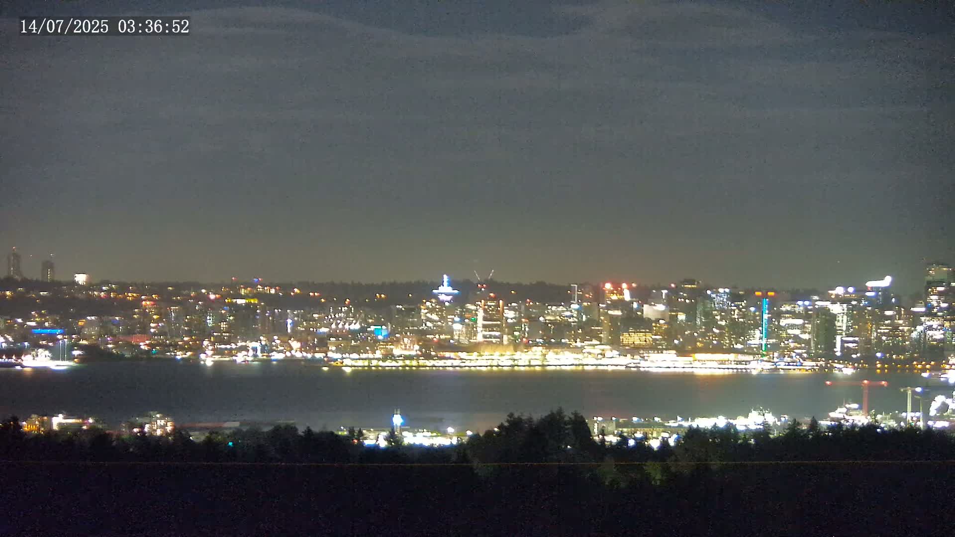 Vancouver City Skyline  & Cruise Ship Spotting Live Cam - Vancouver, Metro Vancouver, British Columbia, Canada