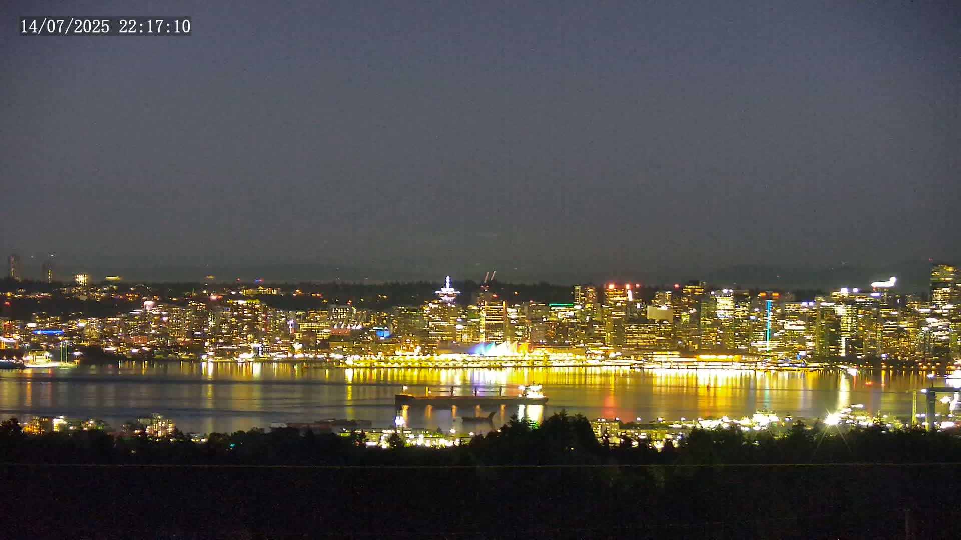 Vancouver City Skyline  & Cruise Ship Spotting Live Cam - Vancouver, Metro Vancouver, British Columbia, Canada