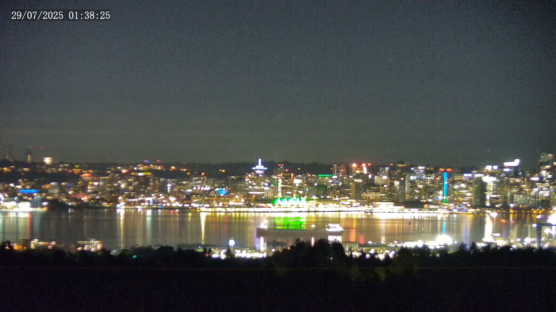 Vancouver City Skyline  & Cruise Ship Spotting Live Cam - Vancouver, Metro Vancouver, British Columbia, Canada