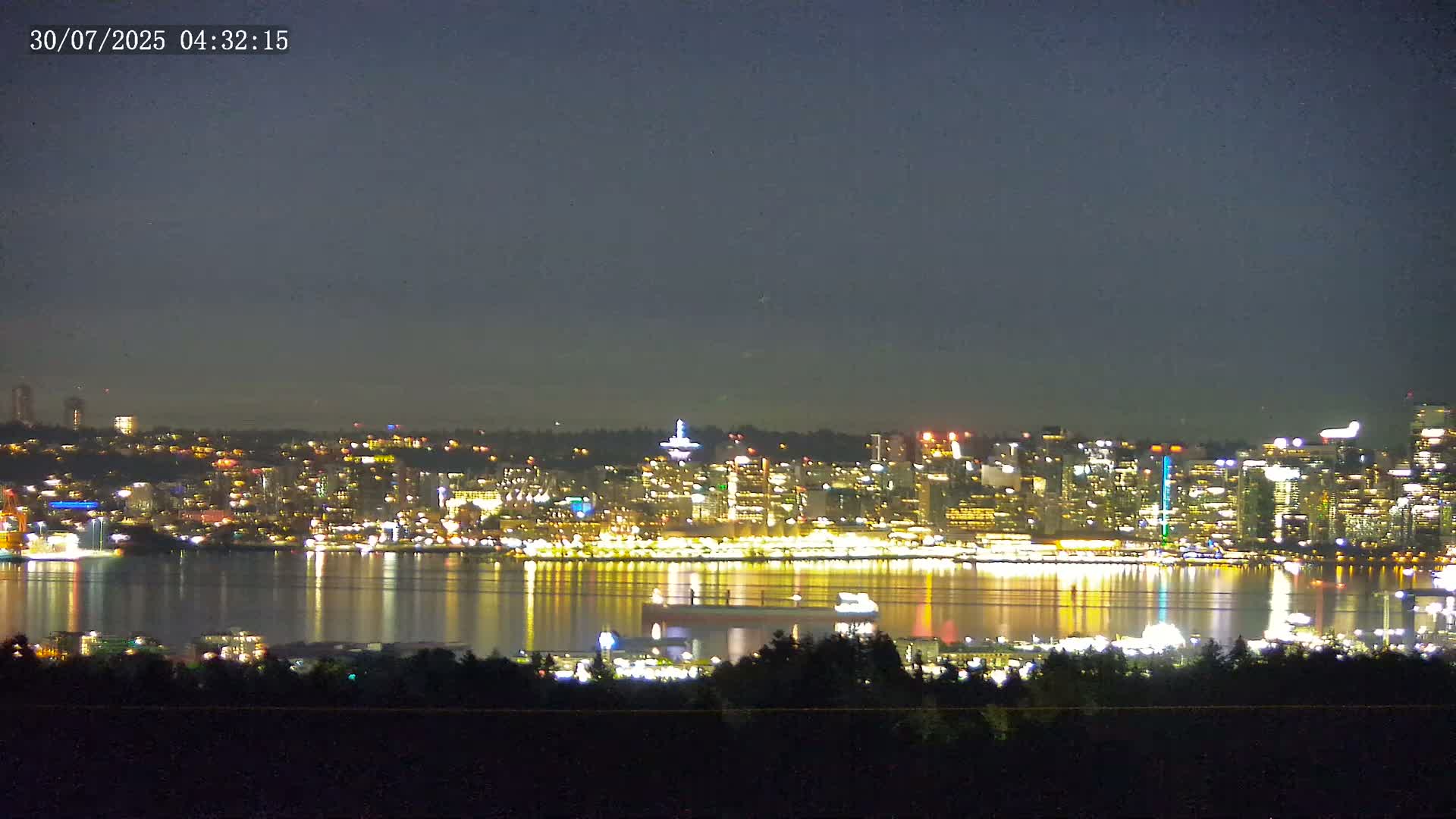 Vancouver City Skyline  & Cruise Ship Spotting Live Cam - Vancouver, Metro Vancouver, British Columbia, Canada