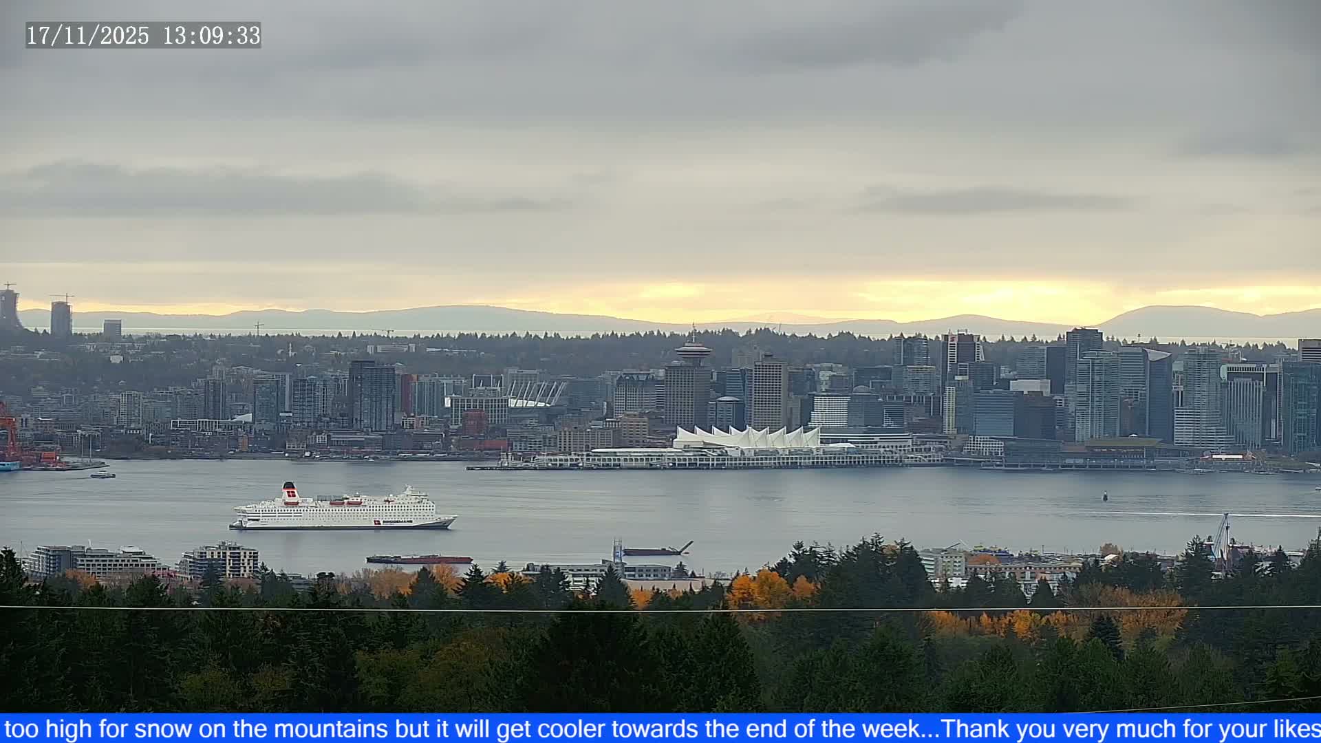 Vancouver City Skyline  & Cruise Ship Spotting Live Cam - Vancouver, Metro Vancouver, British Columbia, Canada