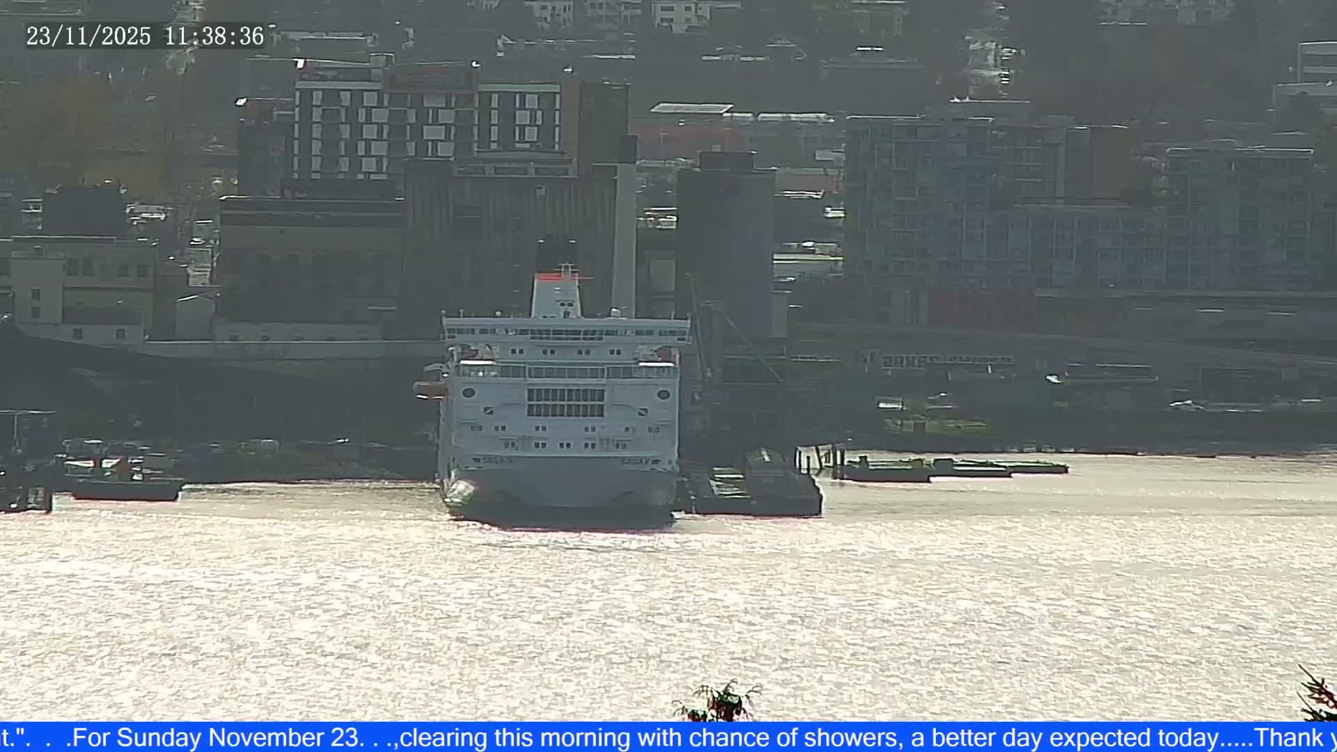 Vancouver City Skyline  & Cruise Ship Spotting Live Cam - Vancouver, Metro Vancouver, British Columbia, Canada