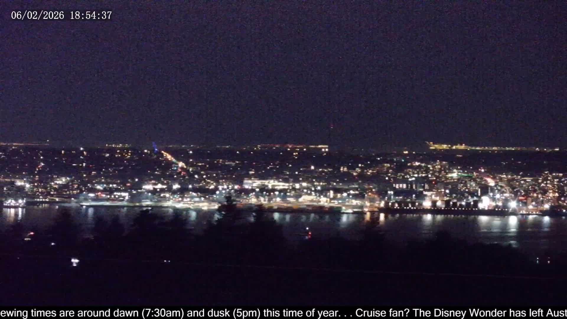 Vancouver City Skyline  & Cruise Ship Spotting Live Cam - Vancouver, Metro Vancouver, British Columbia, Canada