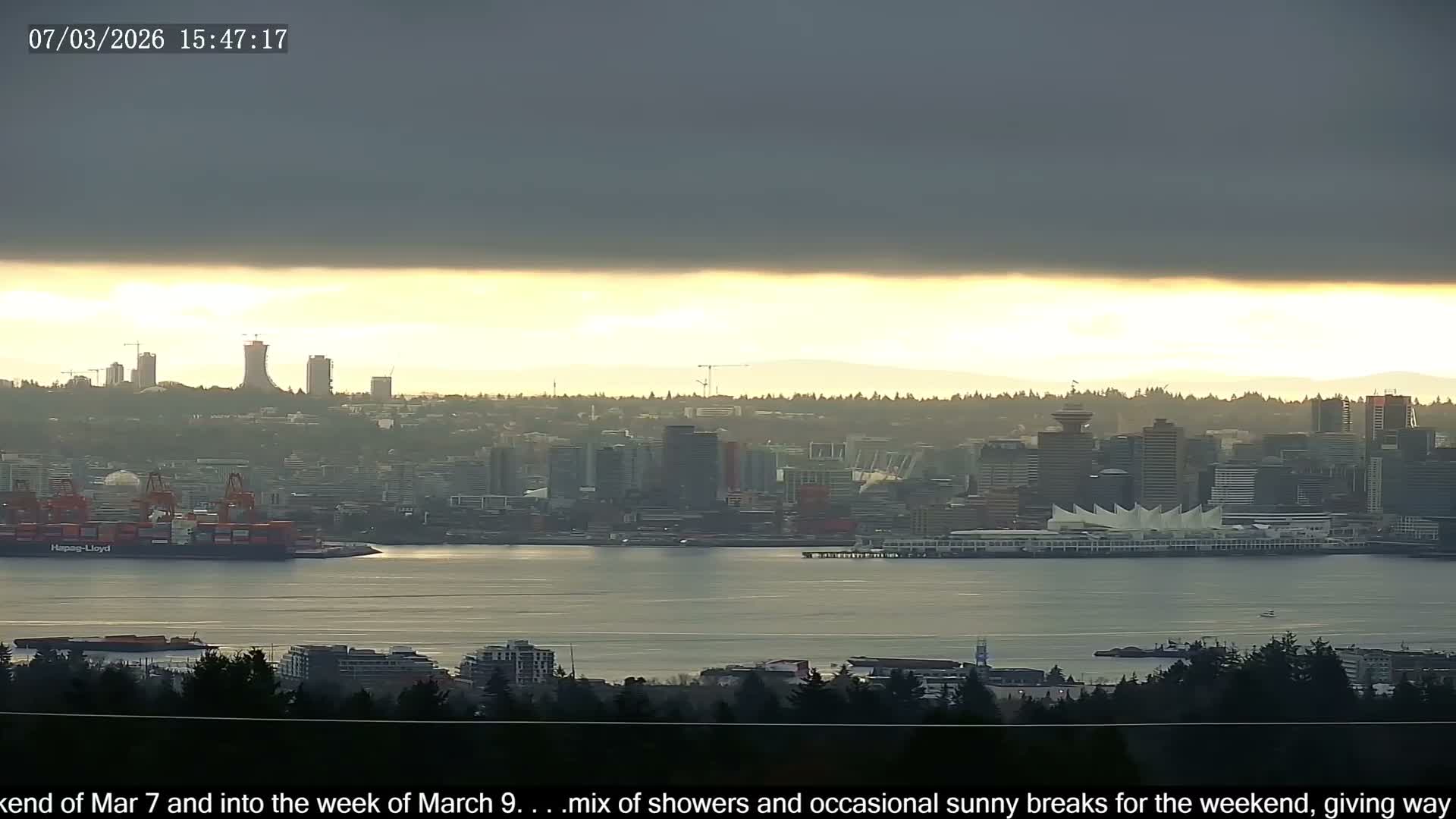 Vancouver City Skyline  & Cruise Ship Spotting Live Cam - Vancouver, Metro Vancouver, British Columbia, Canada