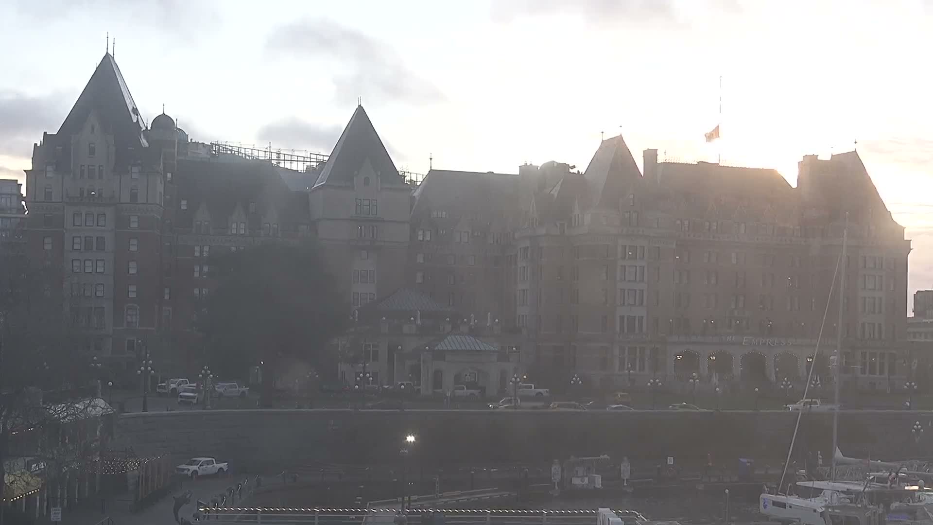 Victoria City Skyline & Victoria Harbour Live Cam - Victoria, Capital Regional District, British Columbia, Canada