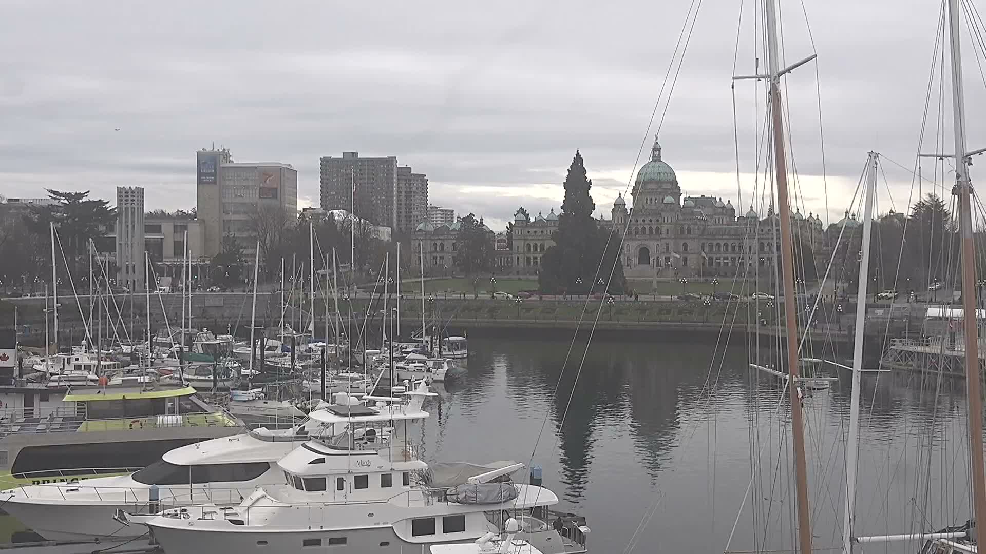 Victoria City Skyline & Victoria Harbour Live Cam - Victoria, Capital Regional District, British Columbia, Canada