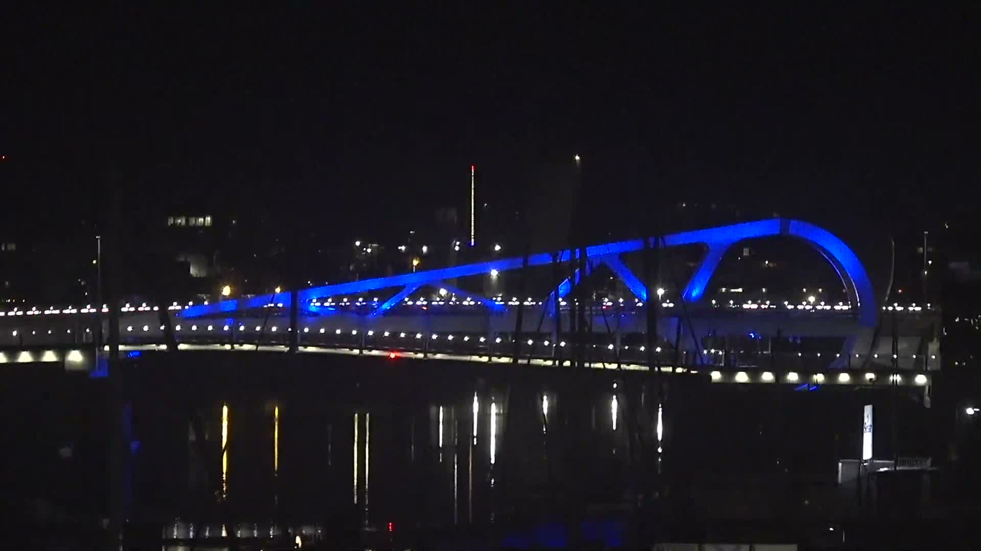 Victoria City Skyline & Victoria Harbour Live Cam - Victoria, Capital Regional District, British Columbia, Canada
