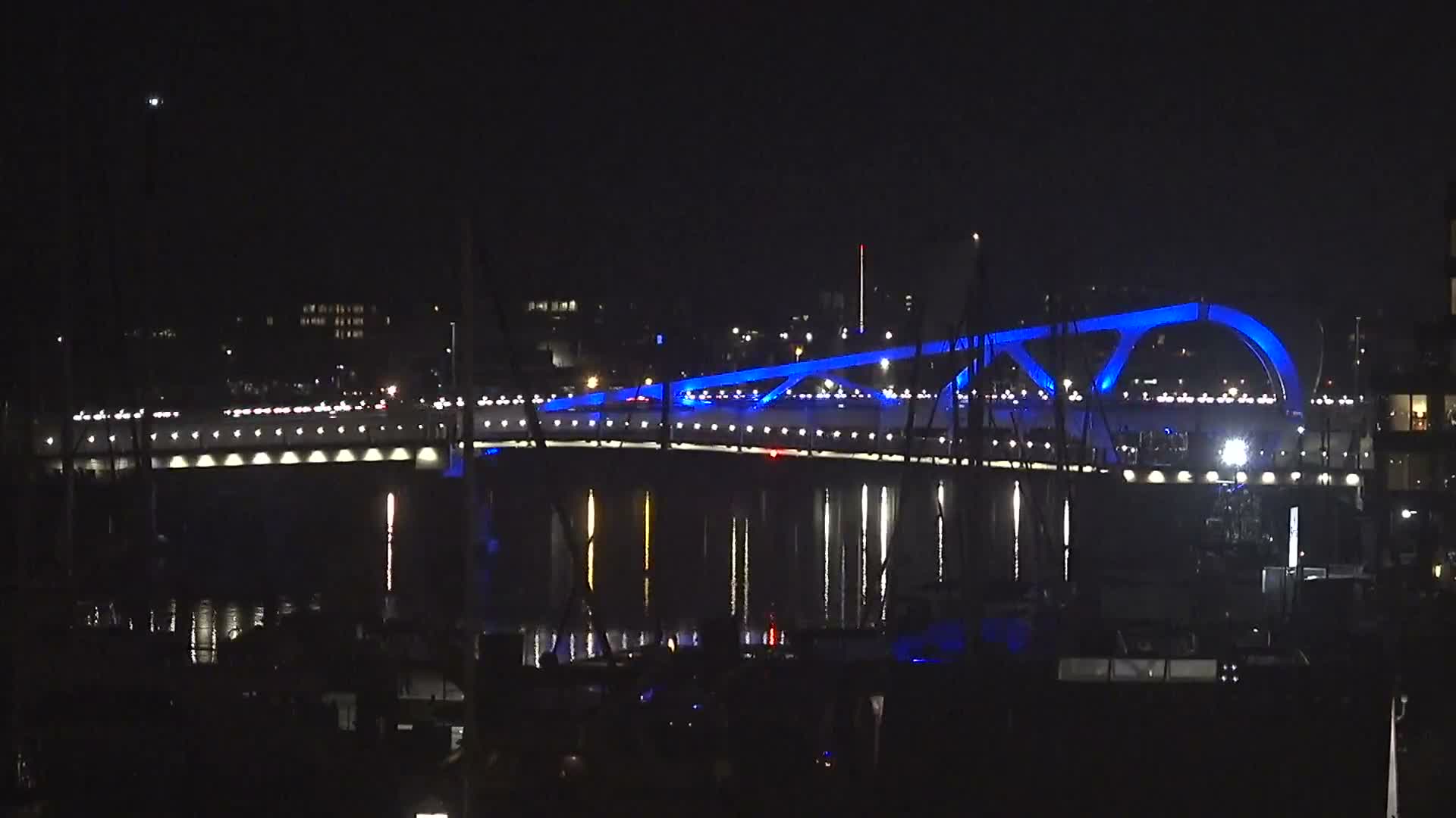 Victoria City Skyline & Victoria Harbour Live Cam - Victoria, Capital Regional District, British Columbia, Canada