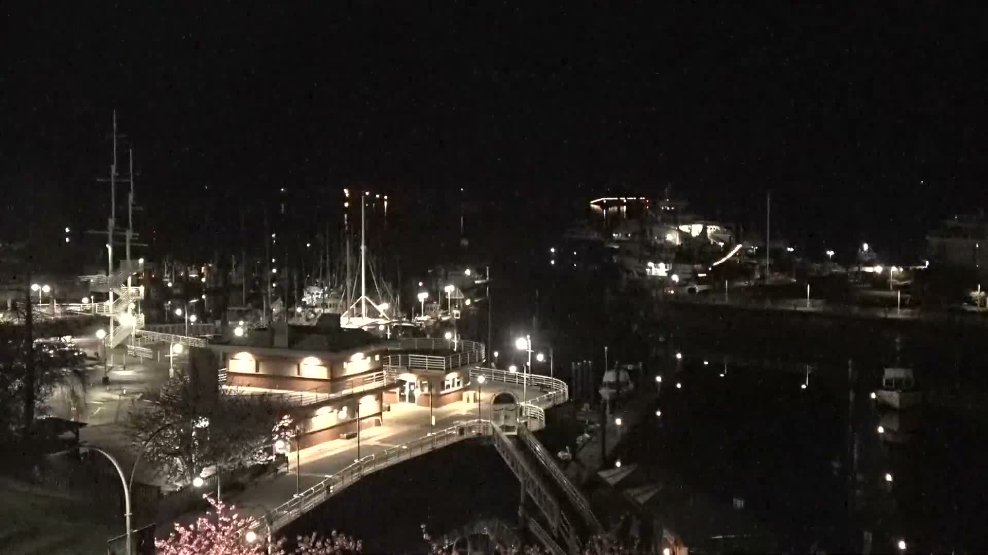 Nanamio City & Nanaimo Harbour Live Cam - Nanaimo, Nanaimo Regional, British Columbia, Canada