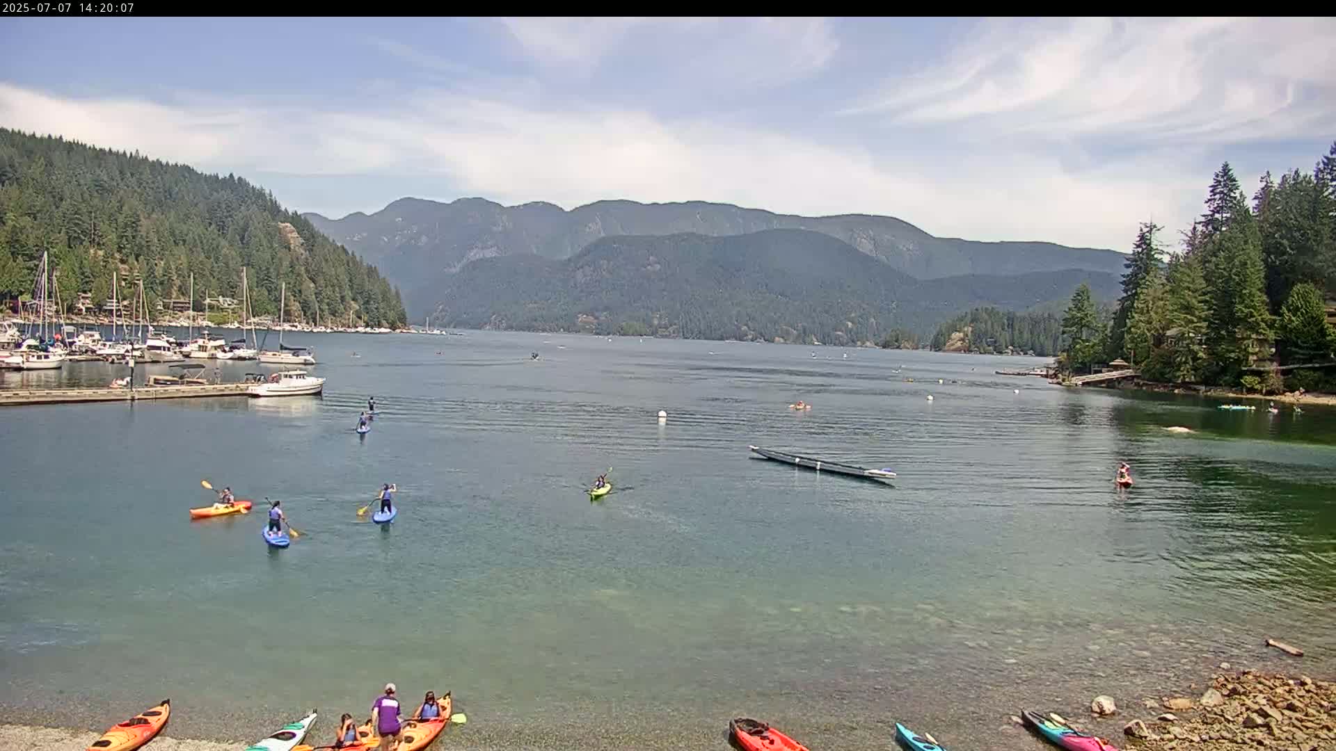 Vancouver Deep Cove Beach & Kayak Center Live Cam - Deep Cove, North Vancouver, Metro Vancouver, British Columbia, Canada