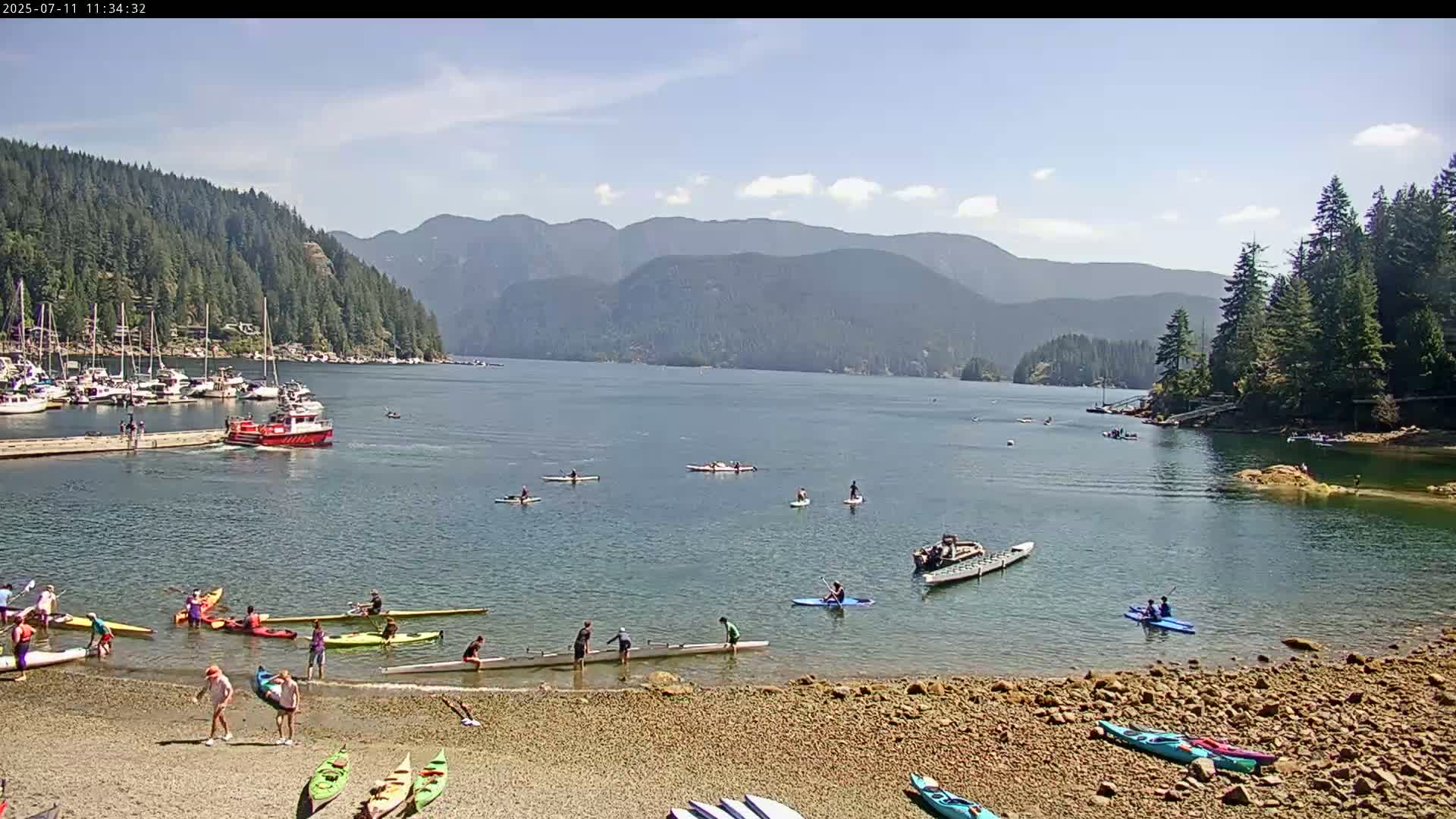 Vancouver Deep Cove Beach & Kayak Center Live Cam - Deep Cove, North Vancouver, Metro Vancouver, British Columbia, Canada
