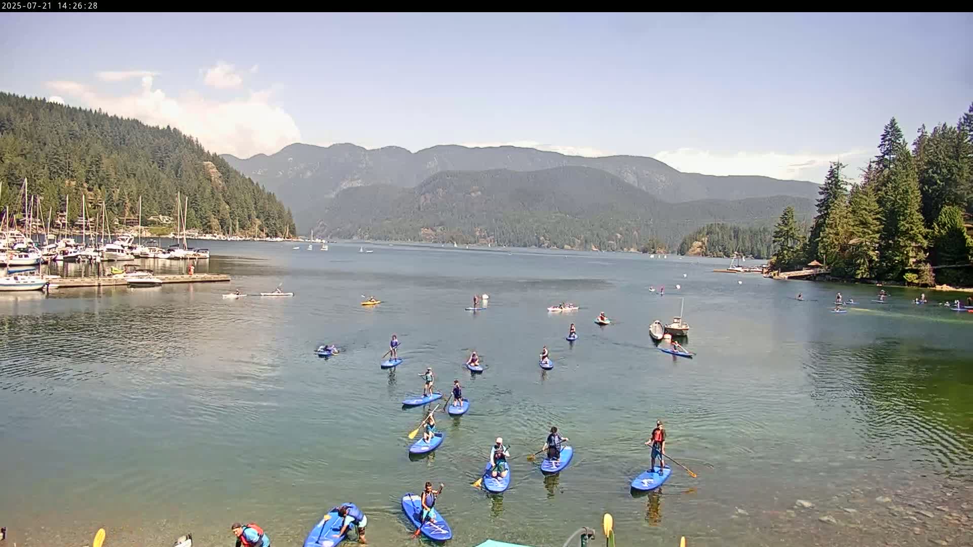 Vancouver Deep Cove Beach & Kayak Center Live Cam - Deep Cove, North Vancouver, Metro Vancouver, British Columbia, Canada