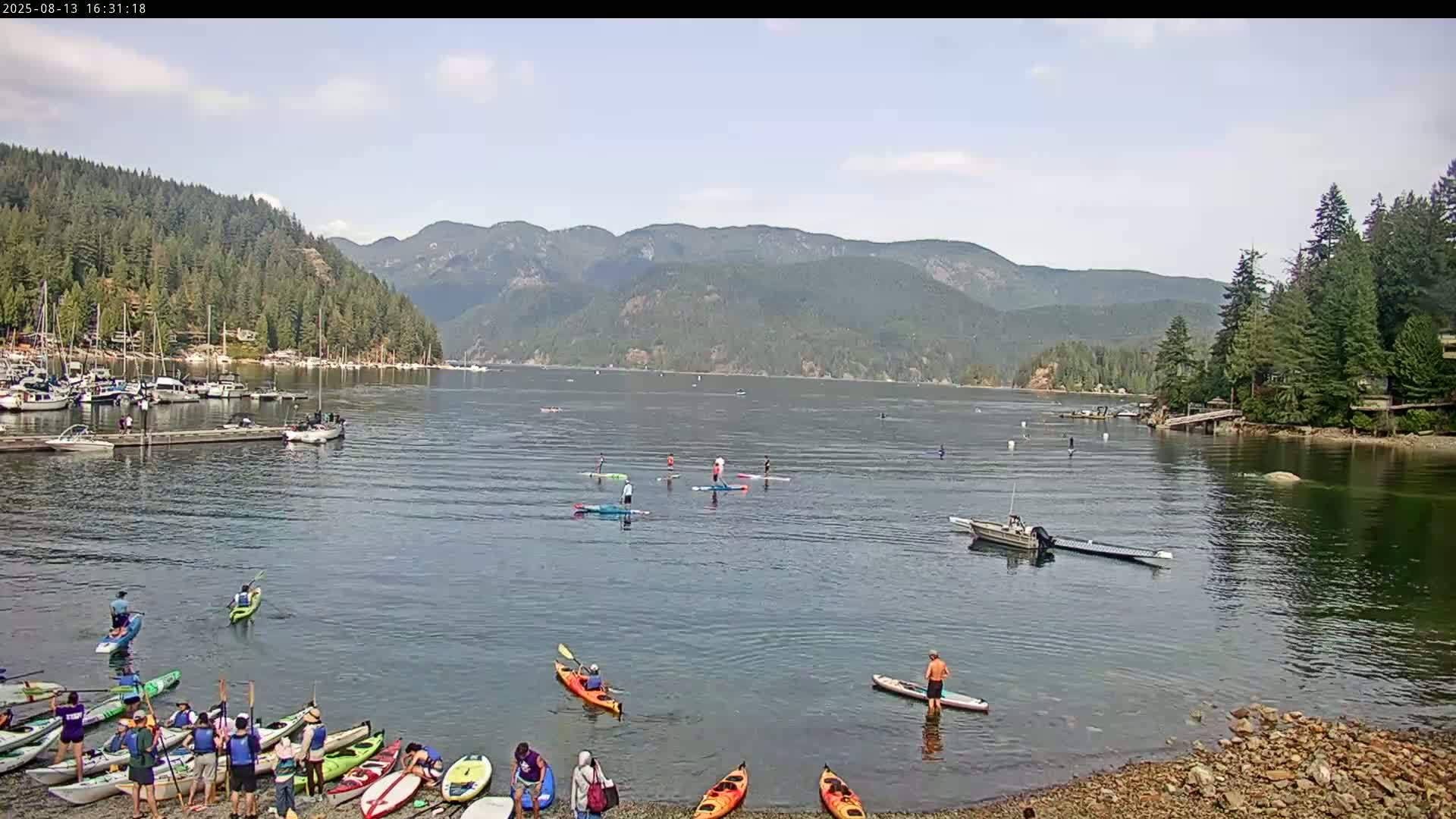 Vancouver Deep Cove Beach & Kayak Center Live Cam - Deep Cove, North Vancouver, Metro Vancouver, British Columbia, Canada