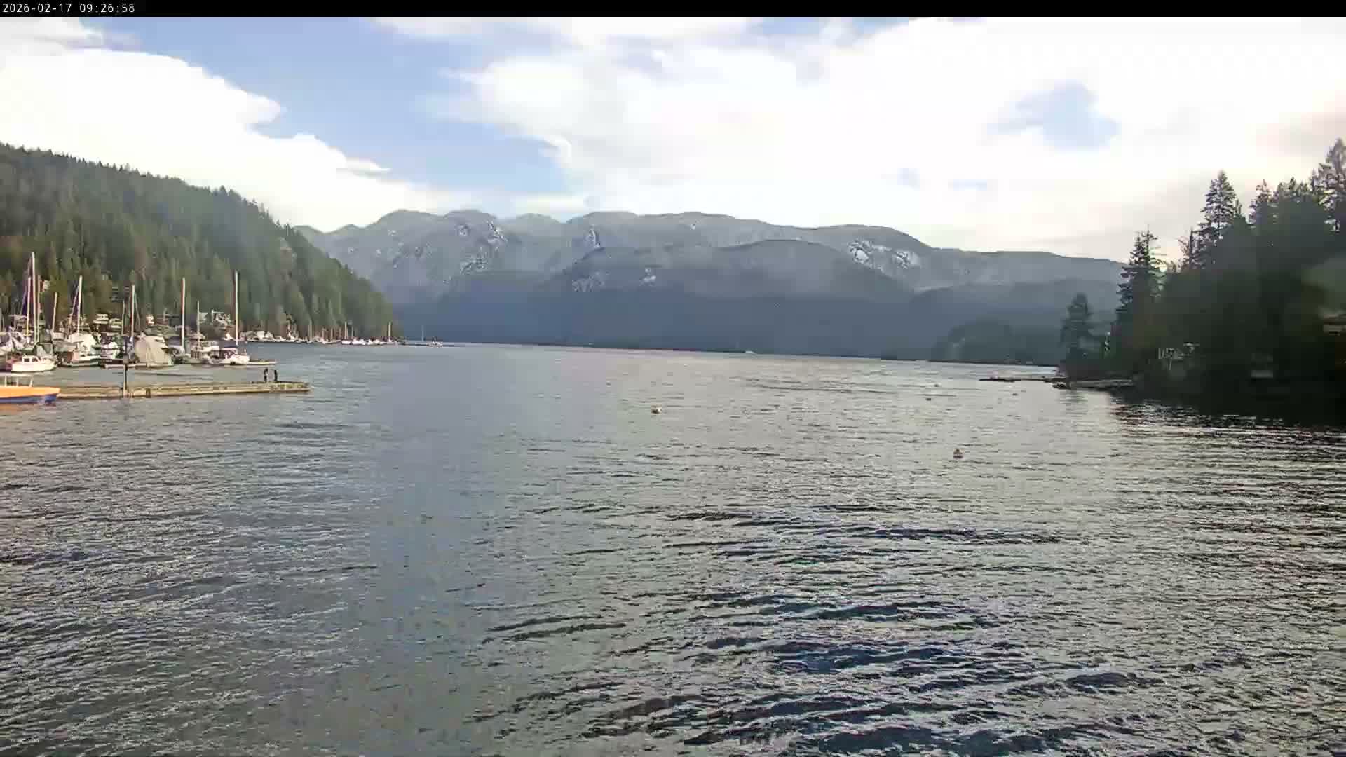 Vancouver Deep Cove Beach & Kayak Center Live Cam - Deep Cove, North Vancouver, Metro Vancouver, British Columbia, Canada