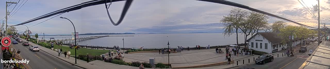 White Rock City Coast & Semiahmoo Bay , USA Mainland View  Live Cam - White Rock, Metro Vancouver, British Columbia, Canada