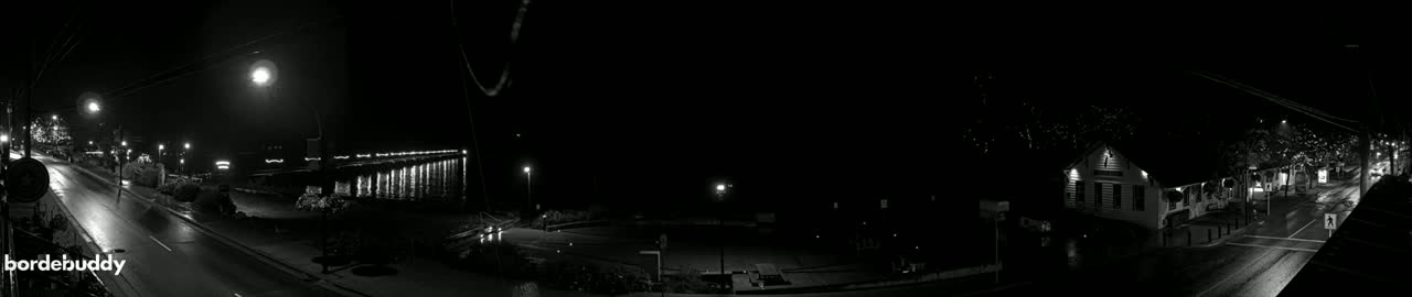 White Rock City Coast & Semiahmoo Bay , USA Mainland View  Live Cam - White Rock, Metro Vancouver, British Columbia, Canada