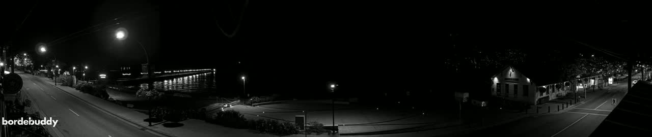 White Rock City Coast & Semiahmoo Bay , USA Mainland View  Live Cam - White Rock, Metro Vancouver, British Columbia, Canada